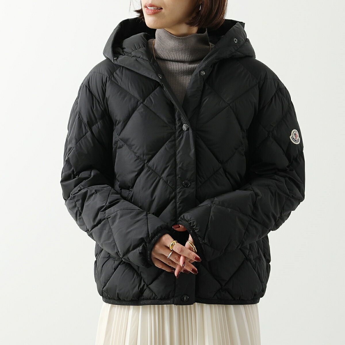 MONCLER モンクレール ダウンジャケット ARVOUIN アルブワン 1A00198