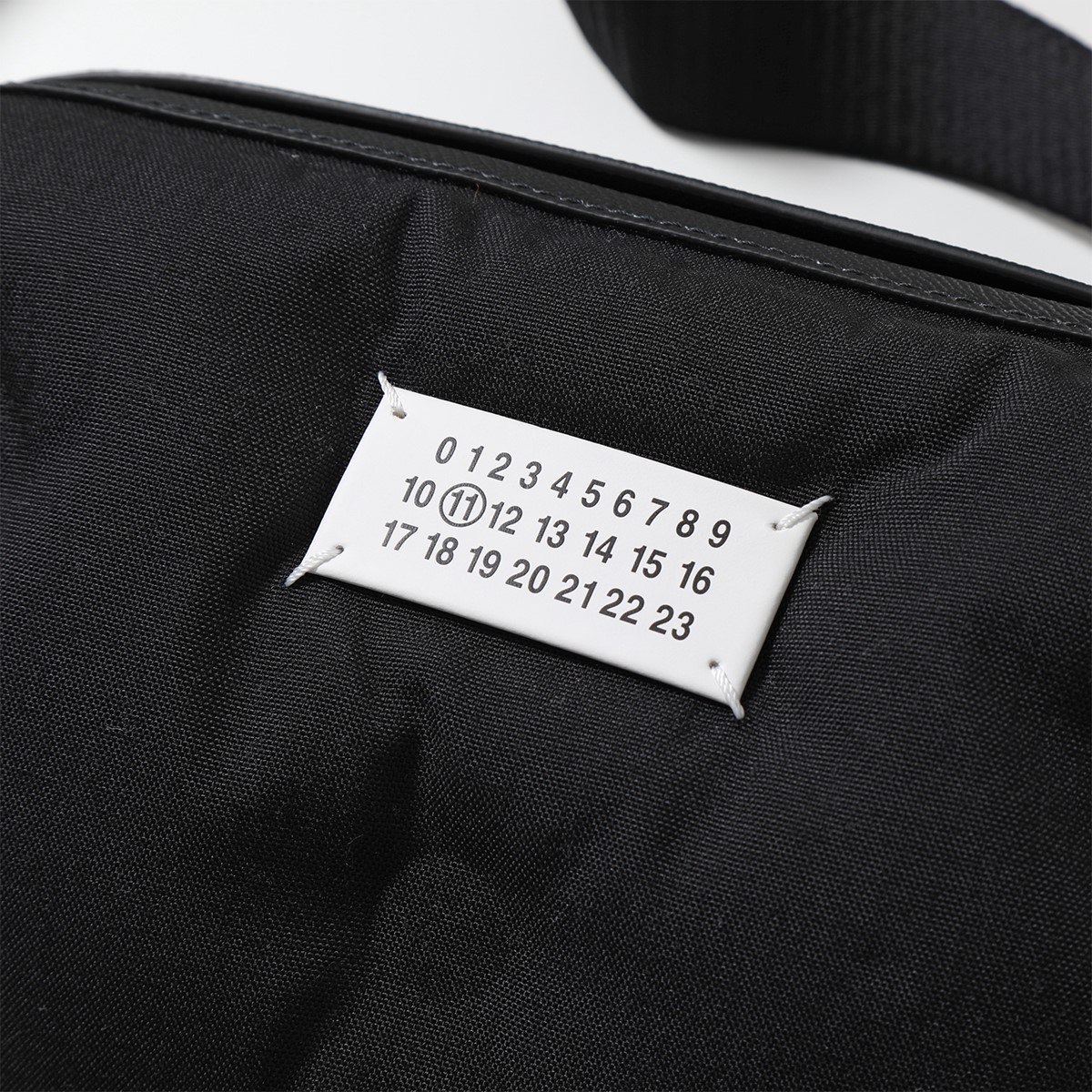 MAISON MARGIELA メゾンマルジェラ ショルダーバッグ Glam Slam グラム