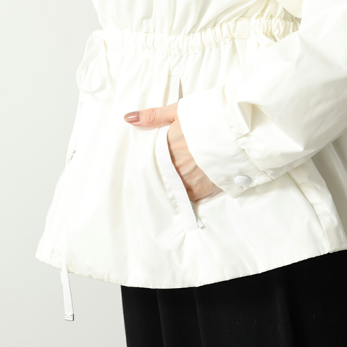 MONCLER モンクレール ダウンジャケット MERETZ メレツ 1A54C00