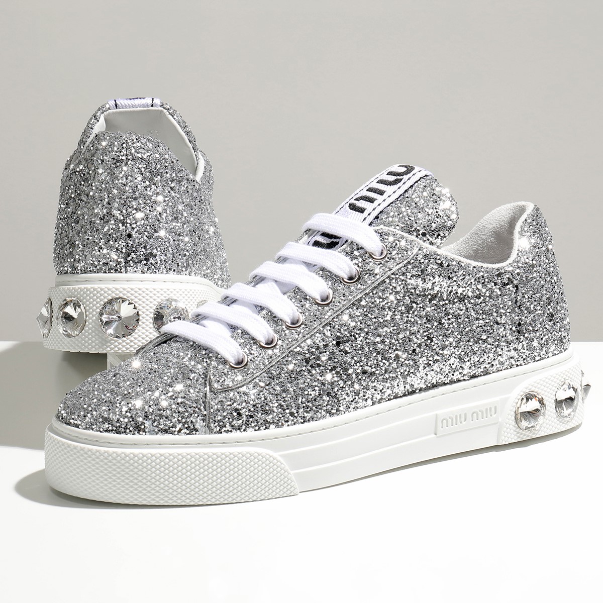 Miumiu ミュウミュウ 5e643c レディース靴 3adf ジャガードロゴ アウトレット グリッターラメ クリスタル シューズ Miumiu ローカット スニーカー F0118 Argento 靴 レディース インポートセレクト Musee グッドプライス 大きいサイズ有 年春夏新作
