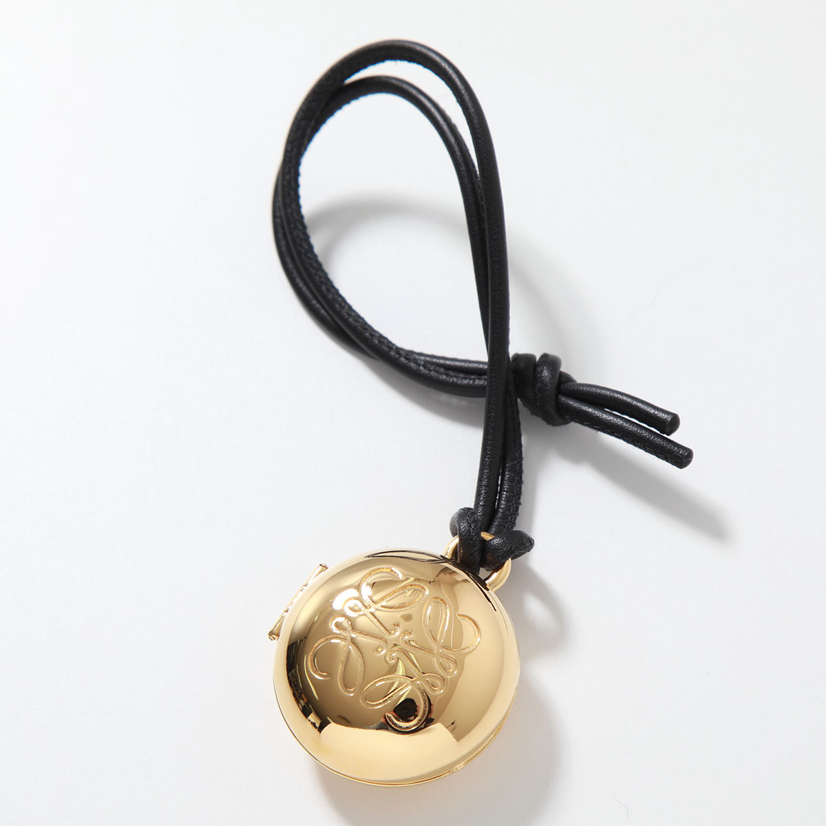 LOEWE インフレーテッドアナグラムチャーム 楽天市場】LOEWE ロエベ Inflated Anagram Charm インフレー