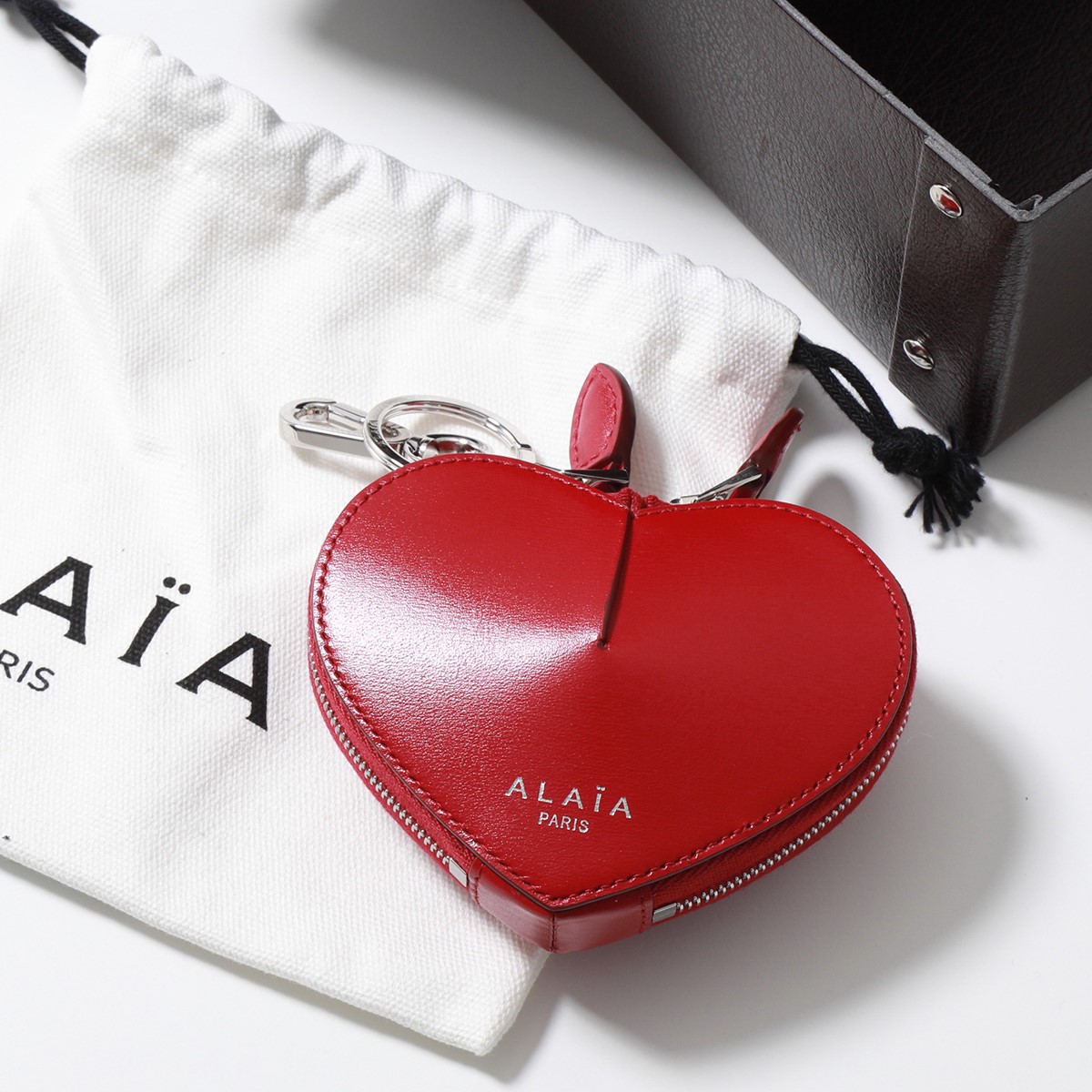 ALAIA ハート型コインケース ブラック ALAIA】ブラック Le Coeur Cloche コインポーチ (ALAIA/コイン