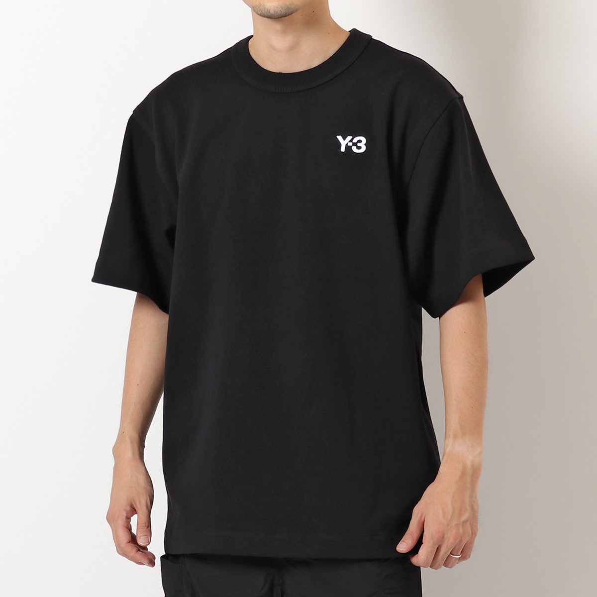 楽天市場 Y 3 ワイスリー Adidas アディダス Yohji Yamamoto Fp8696 半袖 Tシャツ カットソー クルーネック ロゴt 丸首 ワンポイント 刺繍 オーバーサイズ Black メンズ インポートセレクト Musee