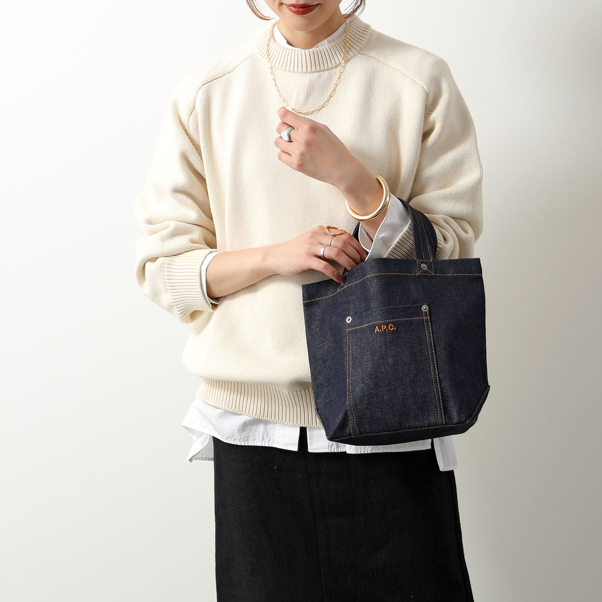 ☆韓国の人気☆【A.P.C.】☆MINI THAIS DENIM トートバッグ☆ ☆韓国の人気☆【A.P.C.】☆MINI THAIS DENIM トートバッグ☆