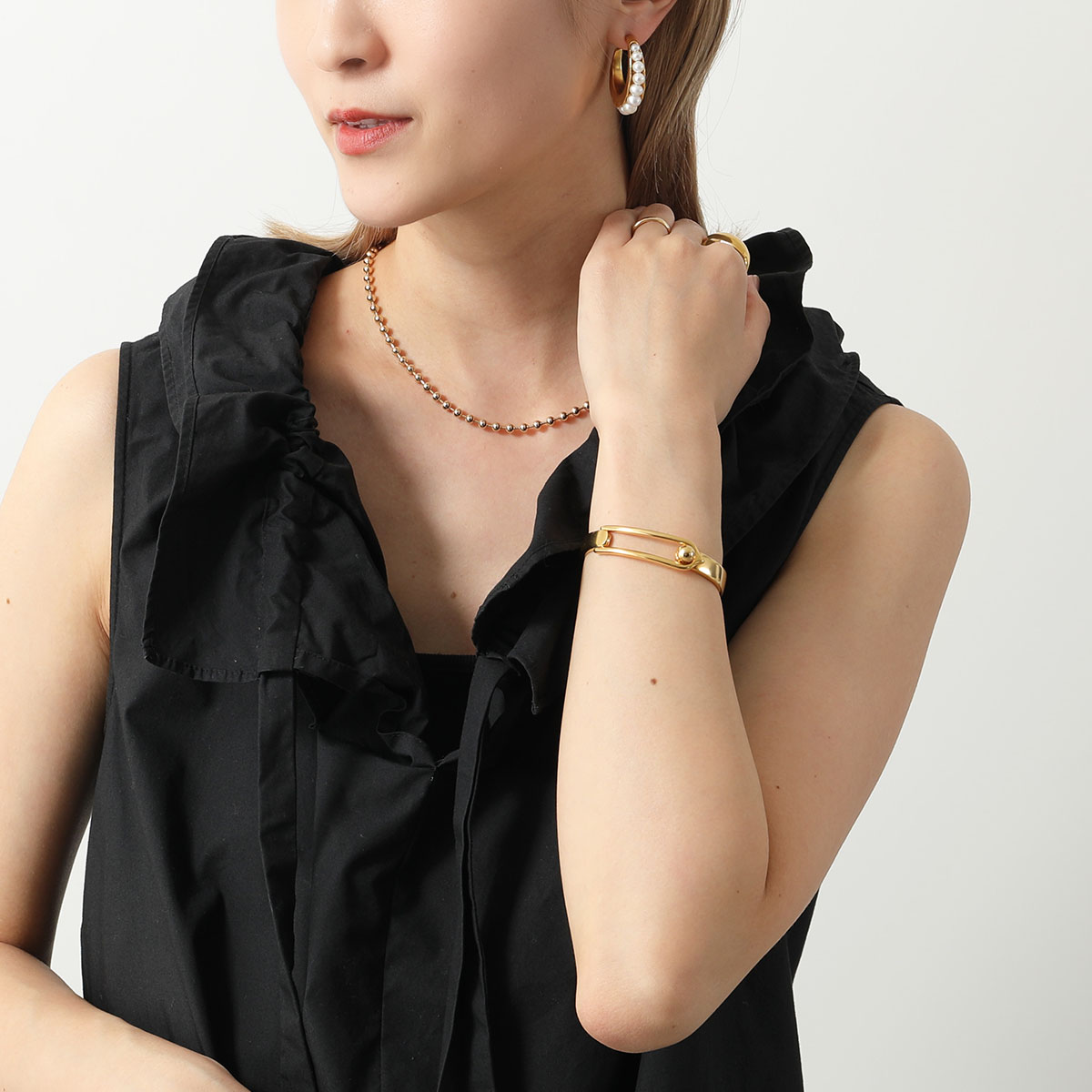 Goossens Paris フラワーフープピアス ゴールド Goossens Paris フラワーフープピアス ゴールド