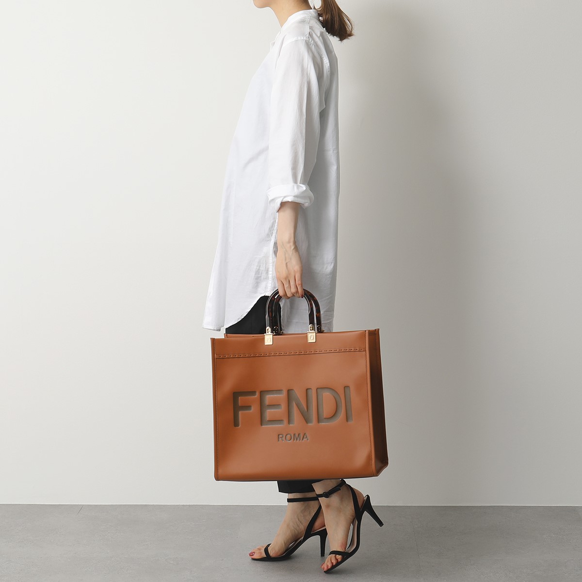 ふるさと割 FENDI サンシャイン ミディアム ペールピンク sushitai.com.mx