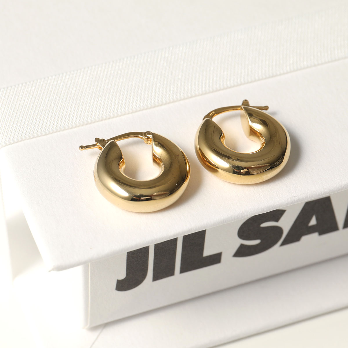 【楽天市場】JIL SANDER ジルサンダー ピアス JSWU837312 WUS84002 J11VG0003 P4865 J12002  レディース イヤリング フープ ロゴ シルバー925 カラー2色【po_sannn】 : インポートセレクトmusee