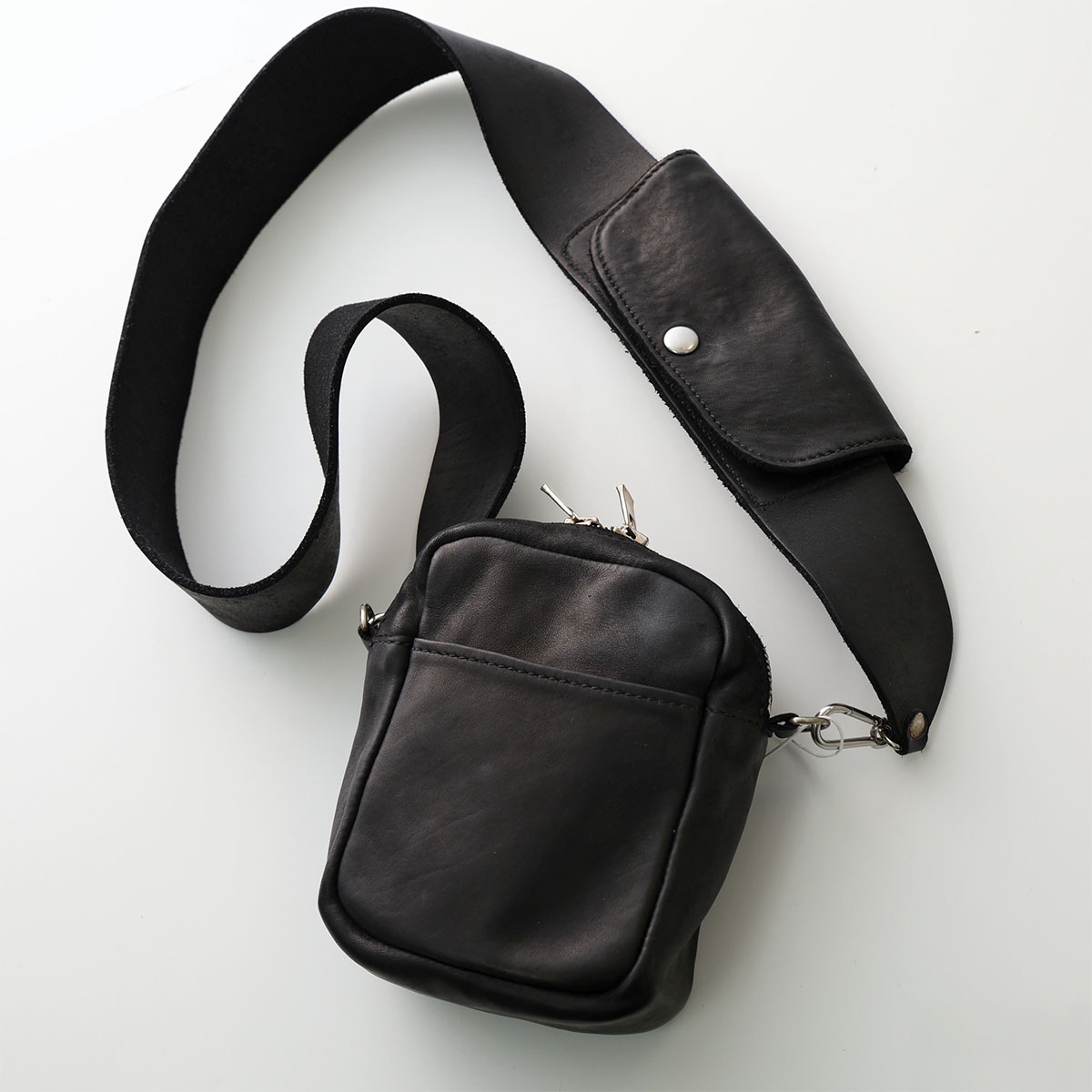 連休セール新品未使用　guidi レザーショルダー 楽天市場】【ブラックフライデー・11/22～26限定・最大2万円OFF