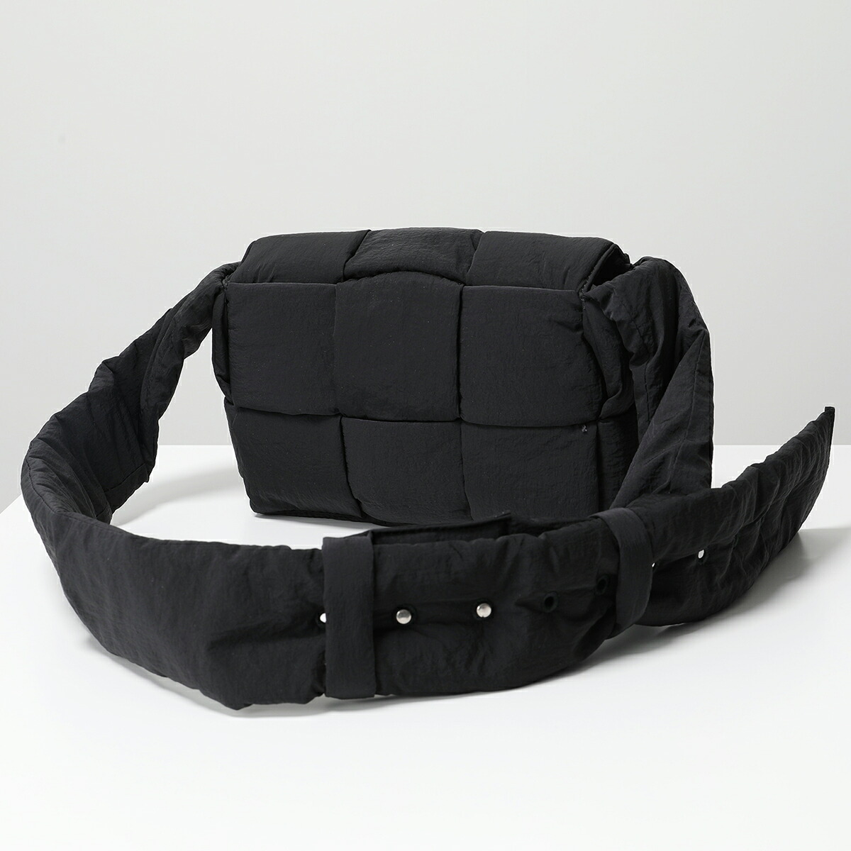 最大2万円OFFクーポン対象・5/20限定】BOTTEGA VENETA ボッテガ 