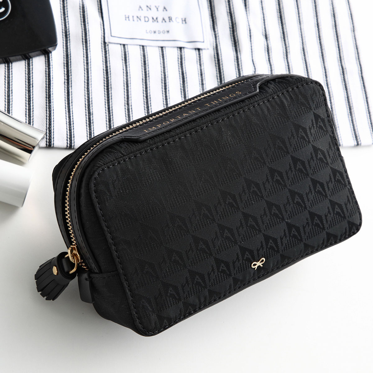 SMYTHSON スマイソン コスメポーチ PANAMA PMA COSMETIC CASE レディース レザー メイクケース 小物入れ 鞄 カラー5色