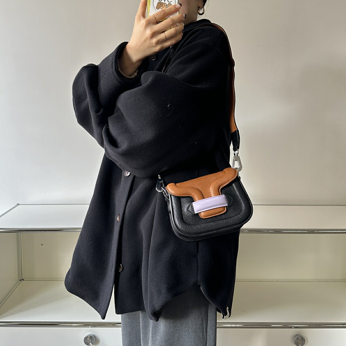 カラー限定特価】PIERRE HARDY ピエールアルディ ショルダーバッグ