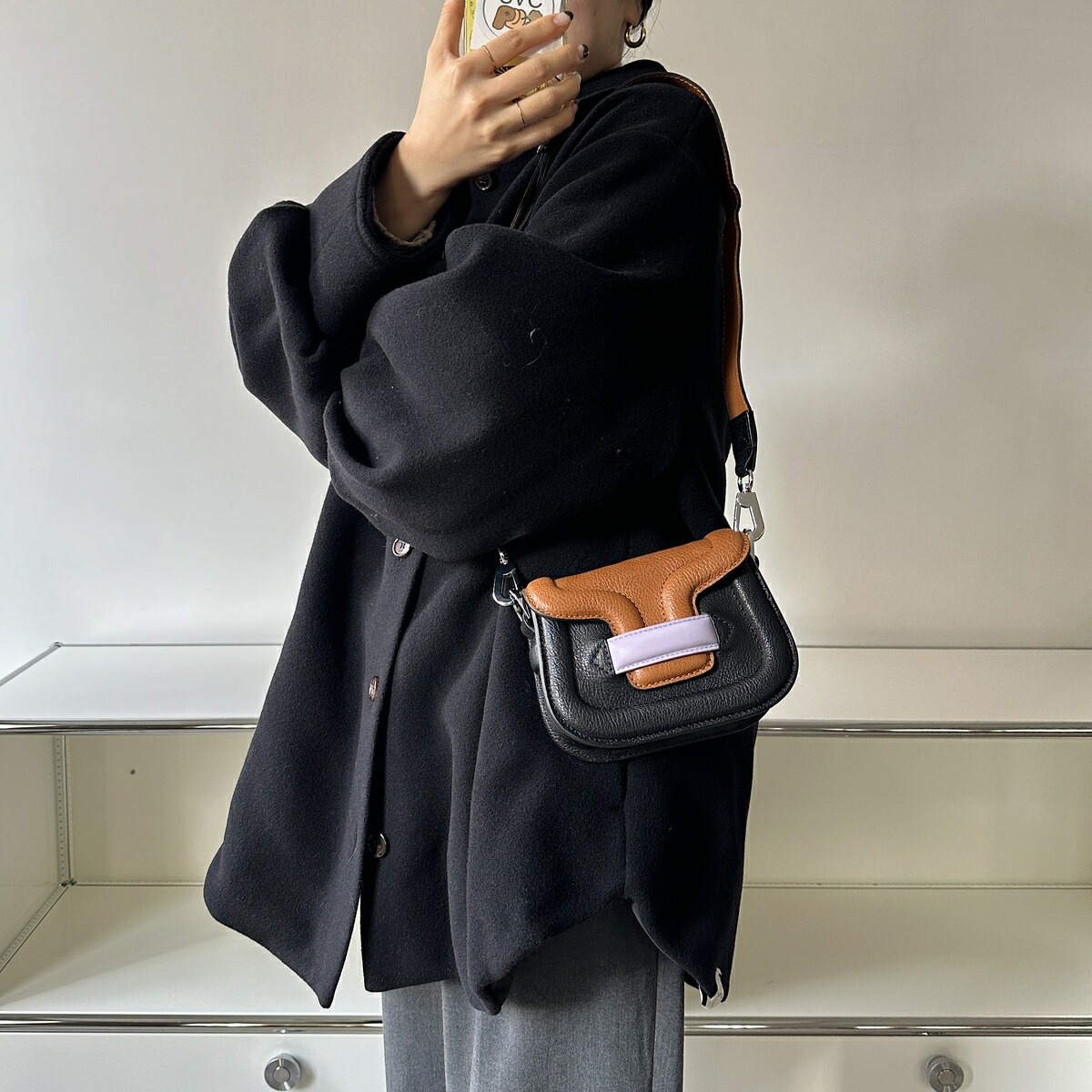 カラー限定特価】PIERRE HARDY ピエールアルディ ショルダーバッグ 