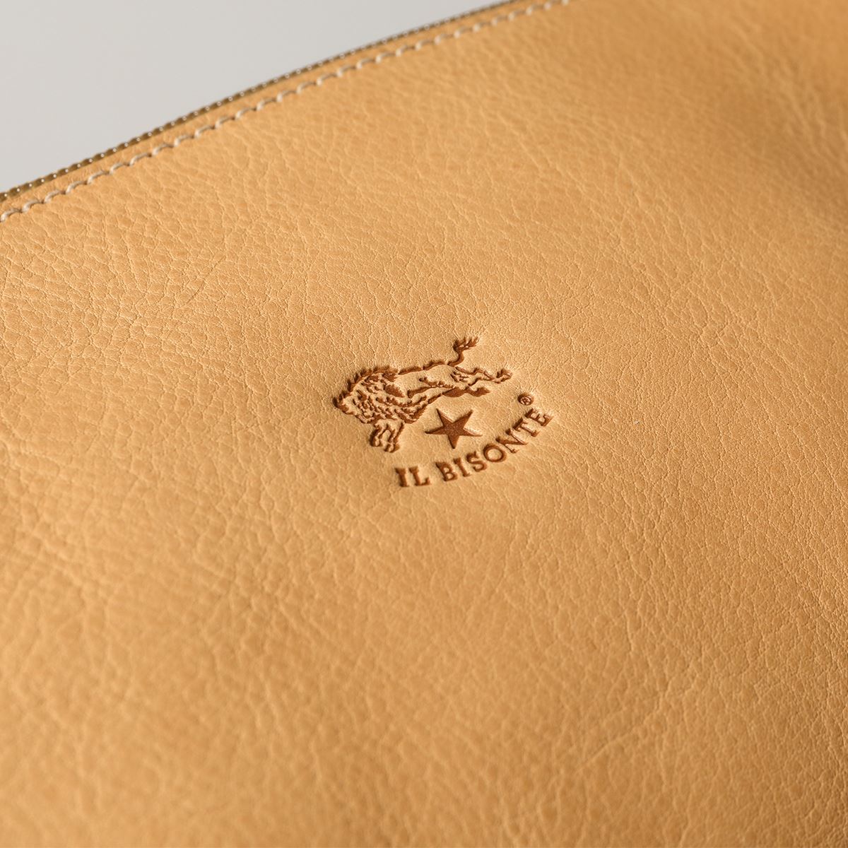 魅了 楽天市場 500円offクーポン対象 15日 16日限定 Il Bisonte イルビゾンテ 940 Ep カラー3色 レザー ショルダーバッグ ポシェット 鞄 レディース インポートセレクト Musee 全国宅配無料 Smaypkbontang Sch Id