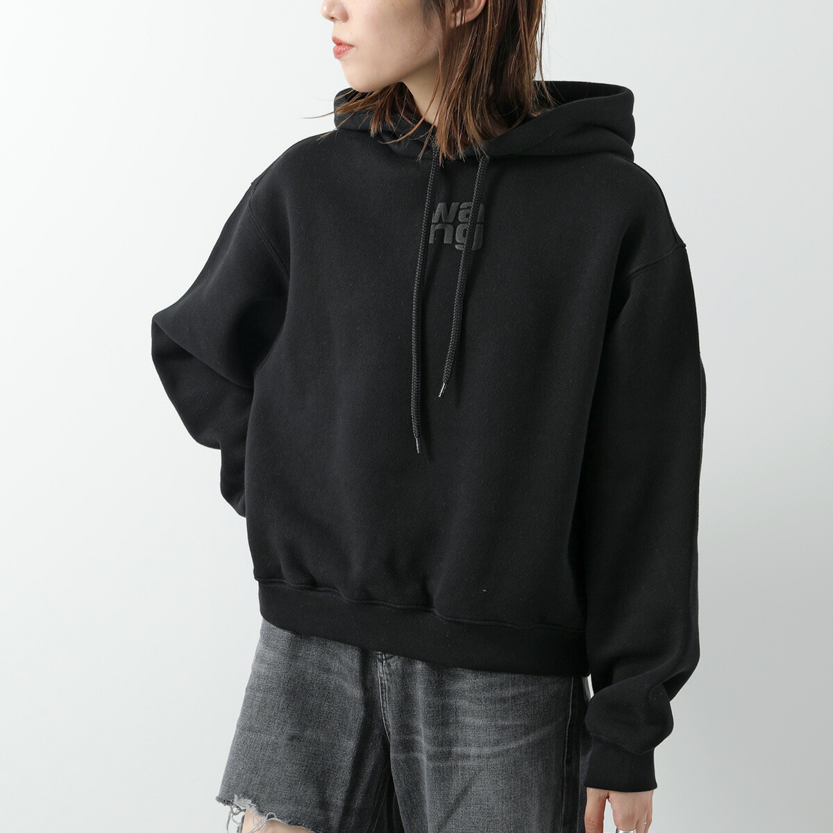 ロエベ ロゴ クロップド フーディ S359Y25X45 レディース ブラック LOEWE 中古 【アパレル・小物】 楽天市場】【アウトレット】【ラスト1点】ロエベ LOEWE パーカ