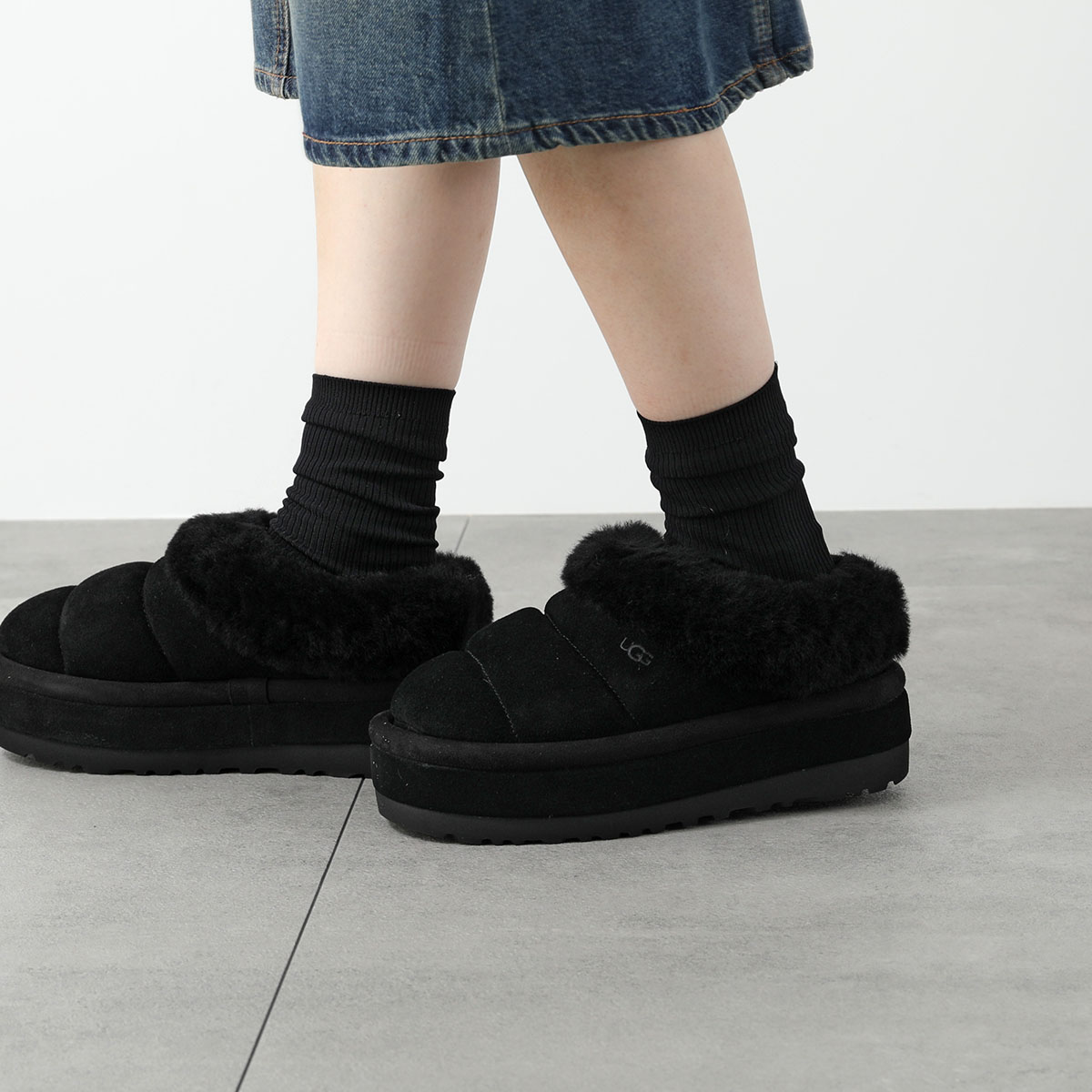 最大2万円OFFクーポン対象・12/11-1時59分迄】UGG アグ スリッポン