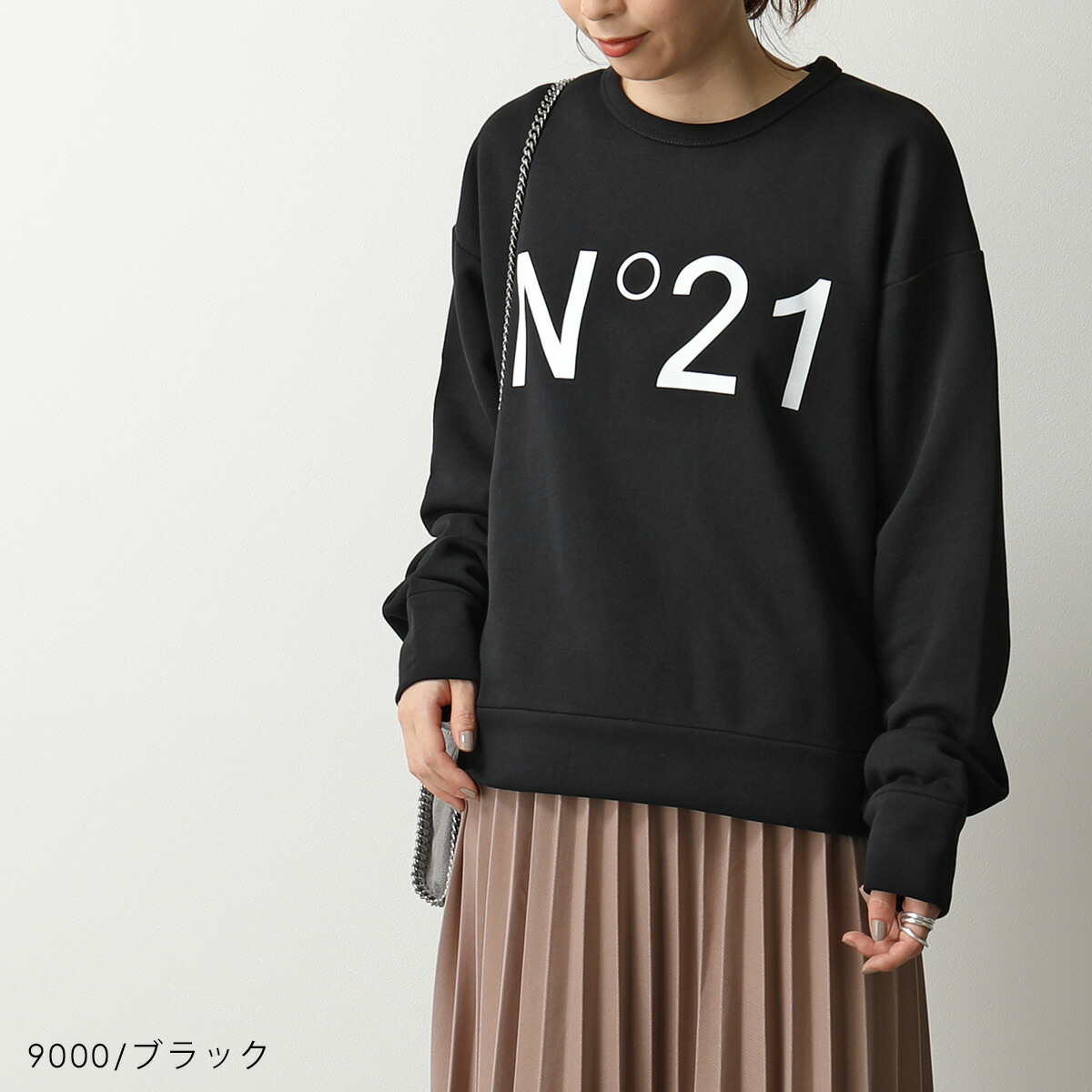 好評超特価 N°21 - N° ヌメロヴェントゥーノ スウェットの通販 by