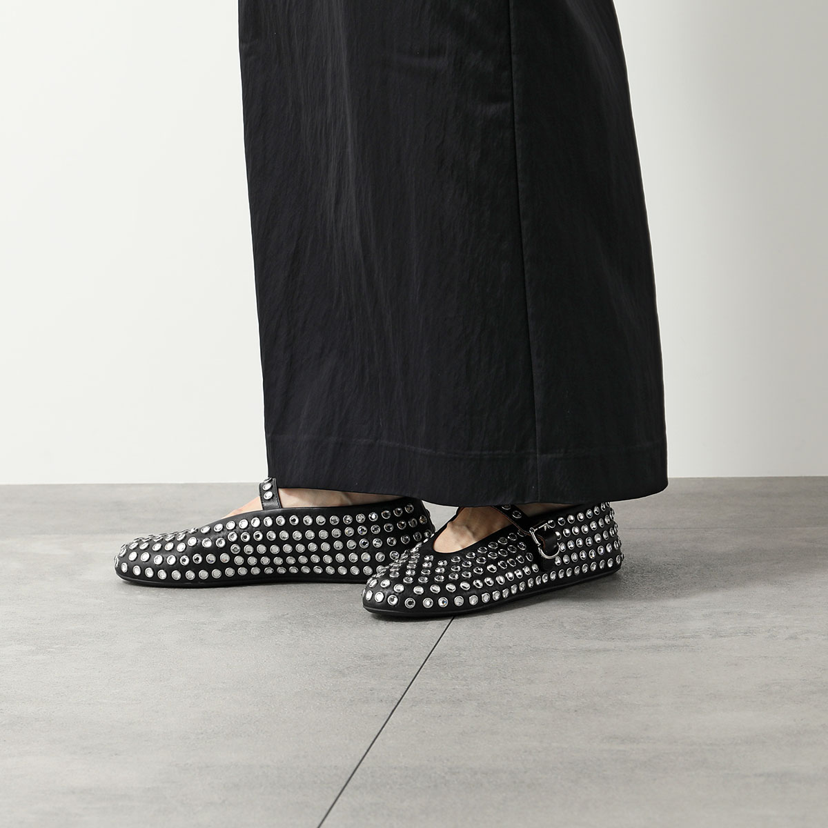 7/25～27限定・最大2万円OFFクーポン配布中】ALAIA アライア