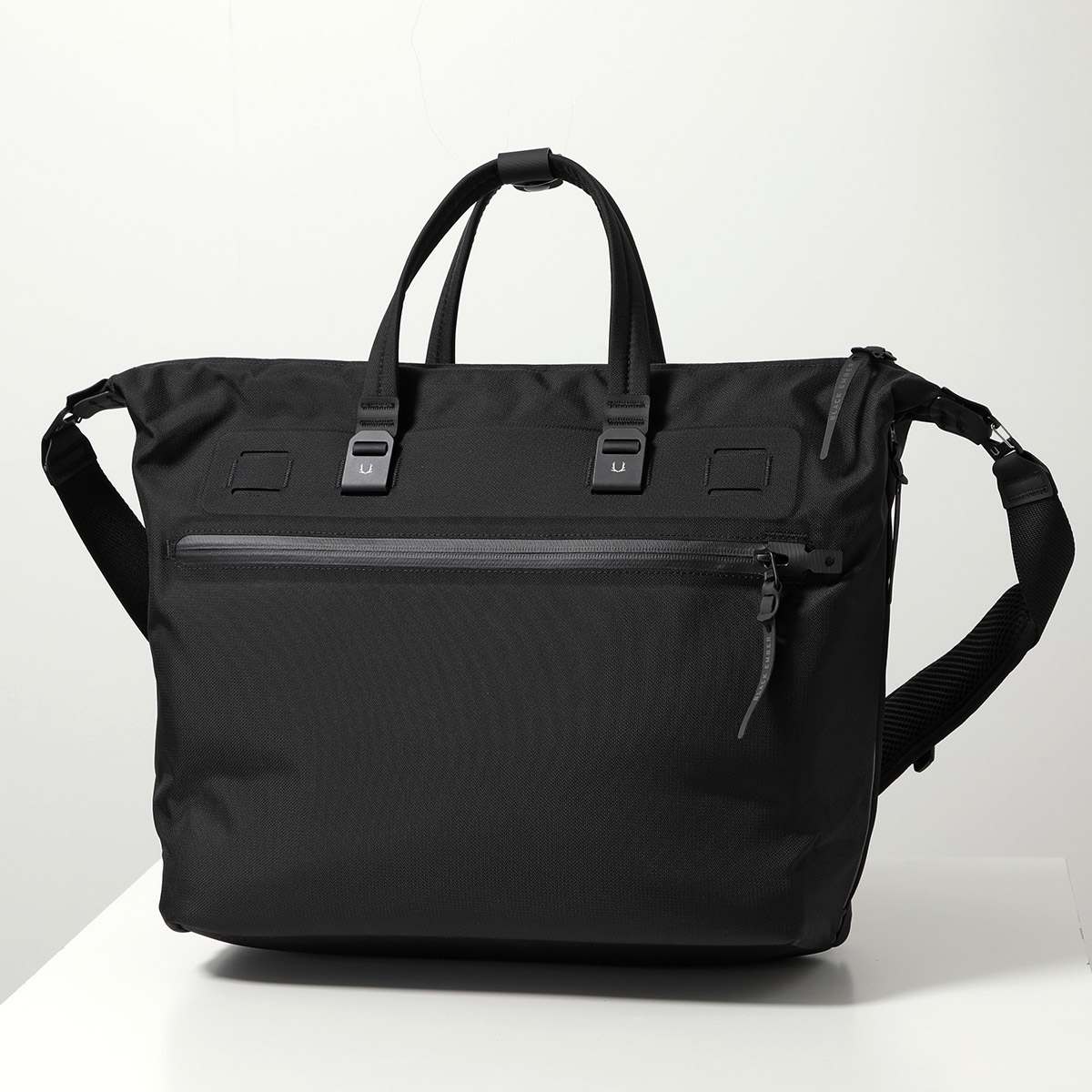 BLACK EMBER ブラックエンバー トートバッグ WPT Shldr Tote EmberTex 110015 メンズ 20L ショルダーバッグ 耐久性 耐候性 20L 鞄 Jet-Black 7225007