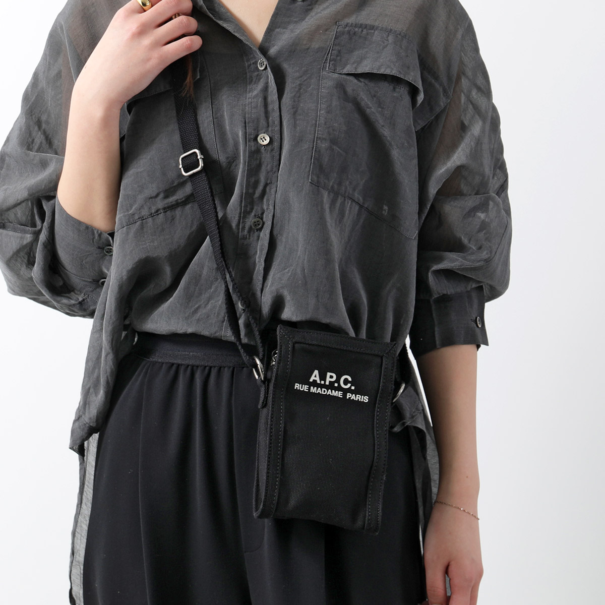 ★A.P.C.★テトラ クロスバッグ 楽天市場】APC A.P.C. アーペーセー ショルダーバッグ Tetra
