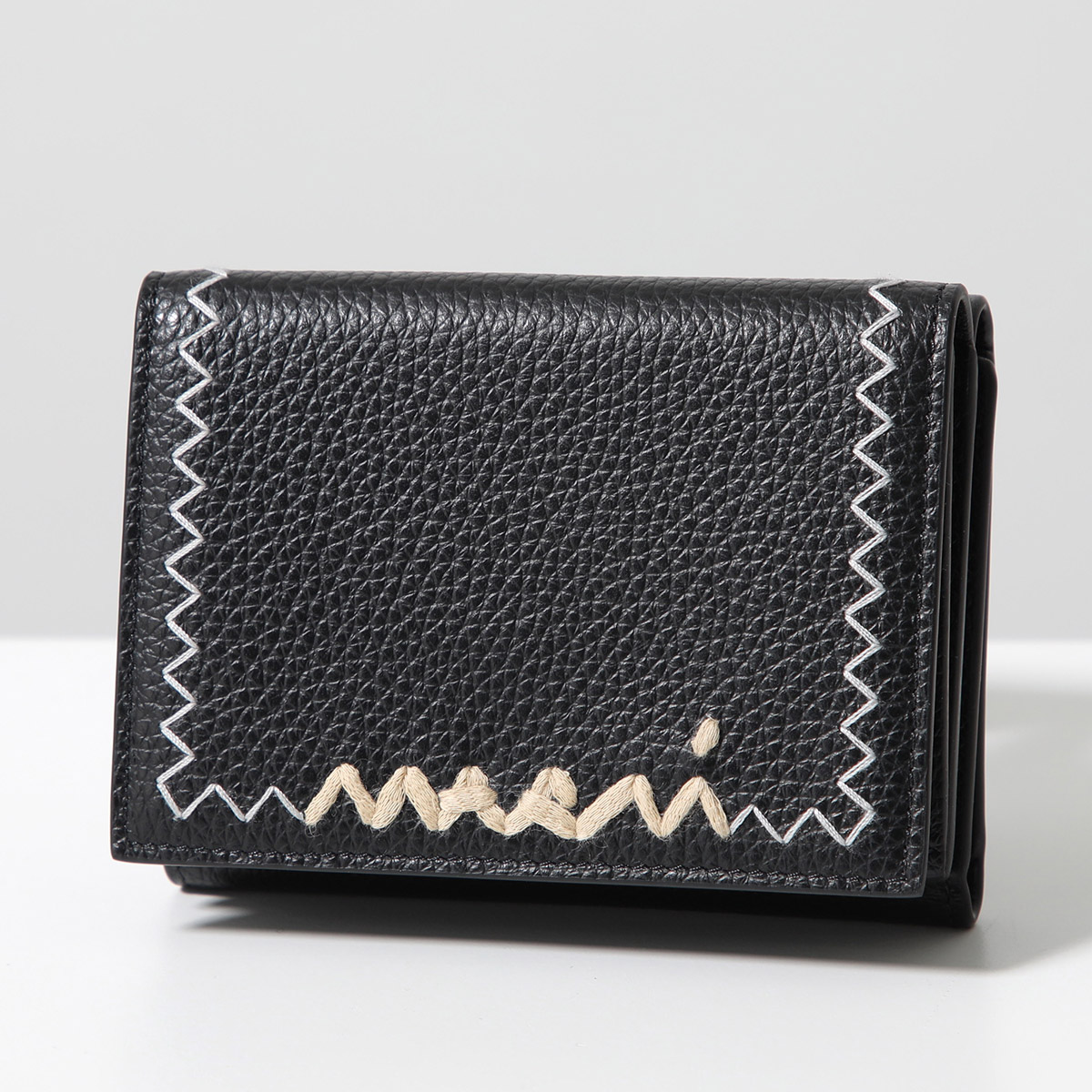 【新品タグ付き】MARNI マルニ 三つ折り財布 コンパクトウォレット レザー マルニ レザー コンパクト三つ折り財布 紫 MARNI