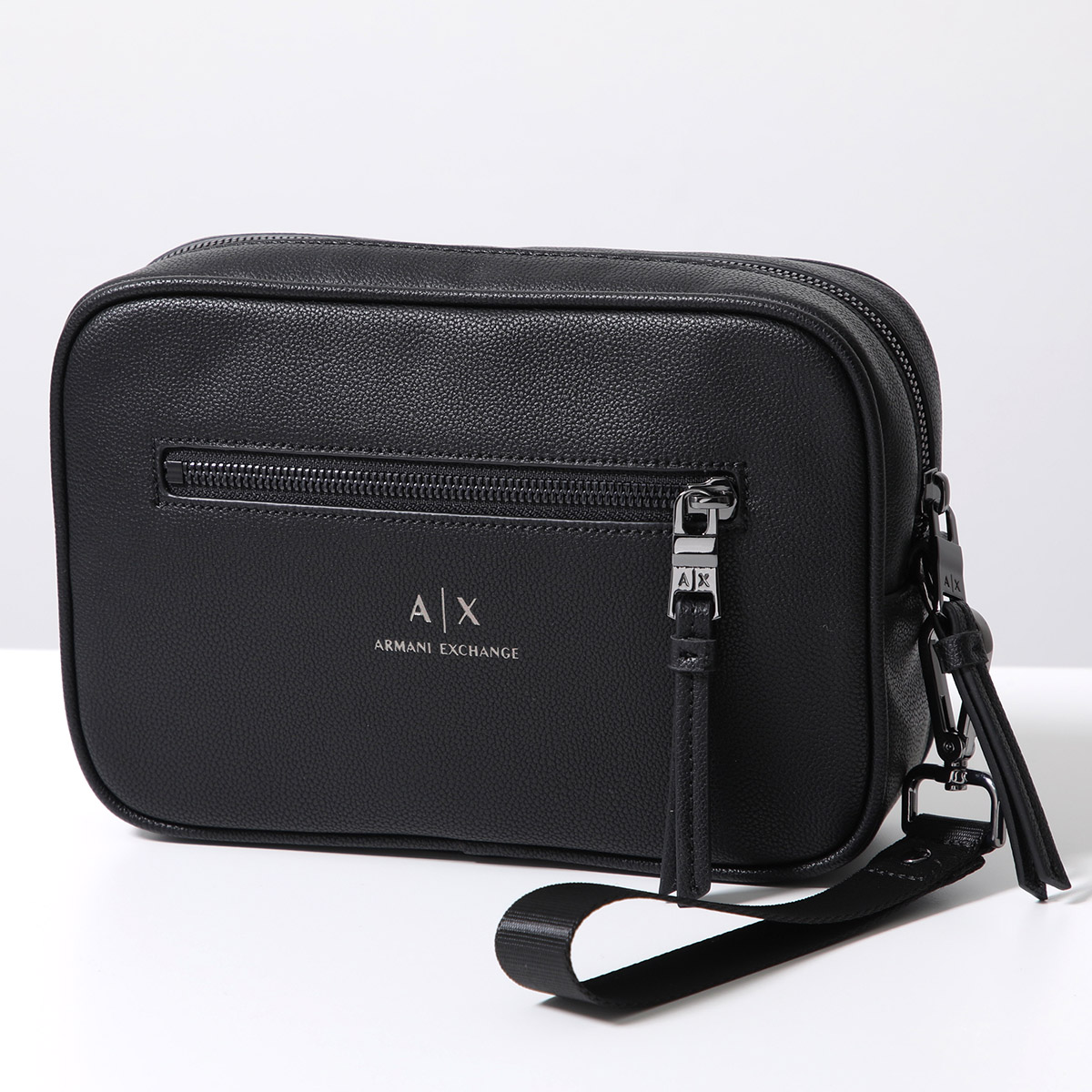 【未使用級】箱付き エンポリオアルマーニ クラッチバッグ ブラック ロゴプレート Amazon | [EMPORIO ARMANI(エンポリオアルマーニ)] クラッチ