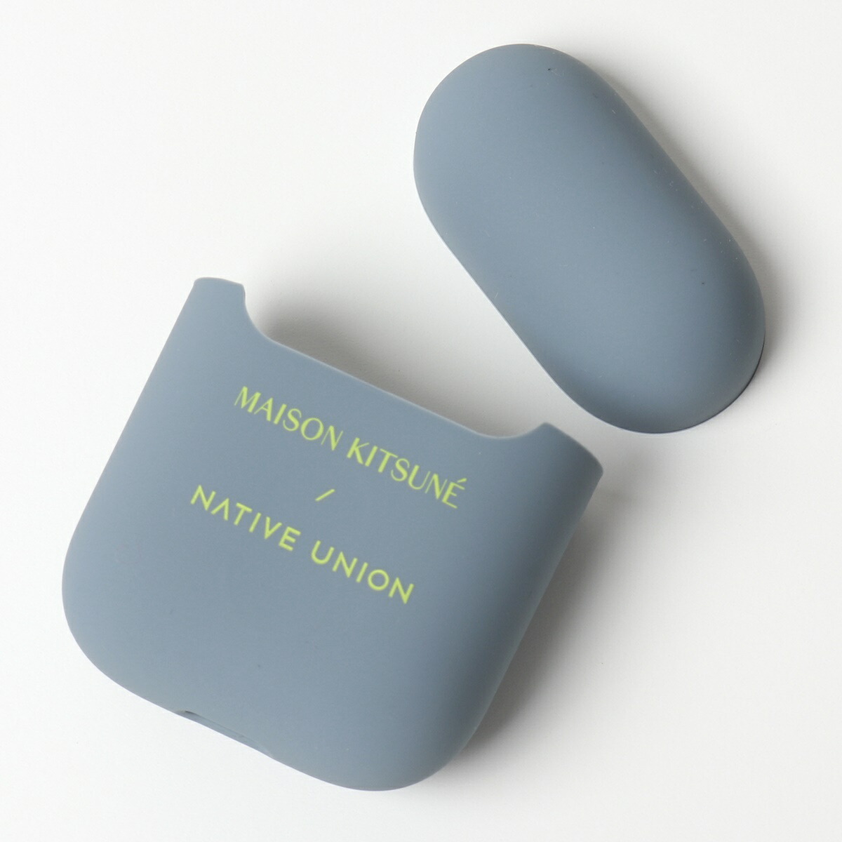 楽天市場 Maison Kitsune メゾンキツネ Spnu Nu Airpods Case イヤホンケース エアーポッズ Light Blue メンズ レディース インポートセレクト Musee