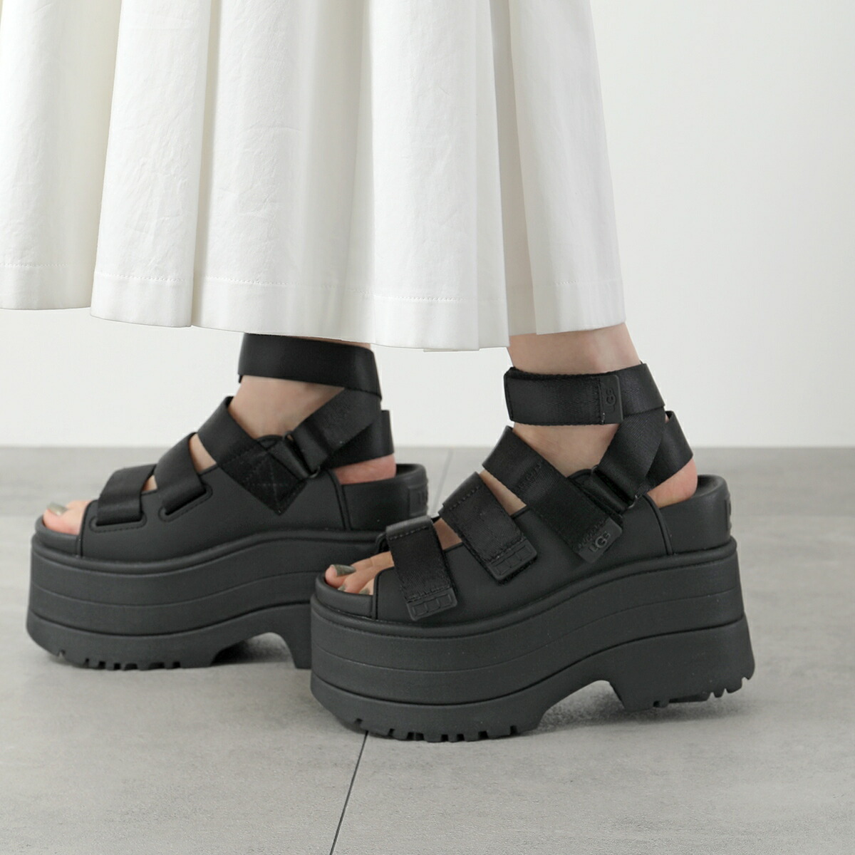 楽天市場】【9/30～10/1限定・最大2万円OFFクーポン配布中】UGG
