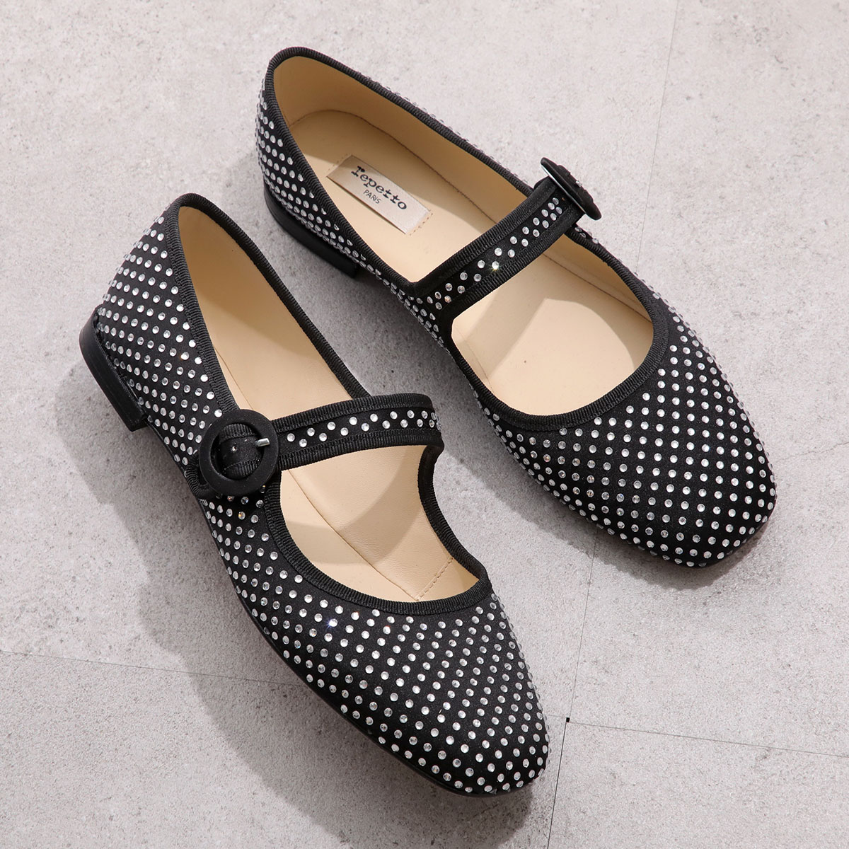 ALAIA☆関税込☆ニットレザー メリージェーンフラットシューズ ALAÏA Designer Shoes for Women | ALAÏA AM