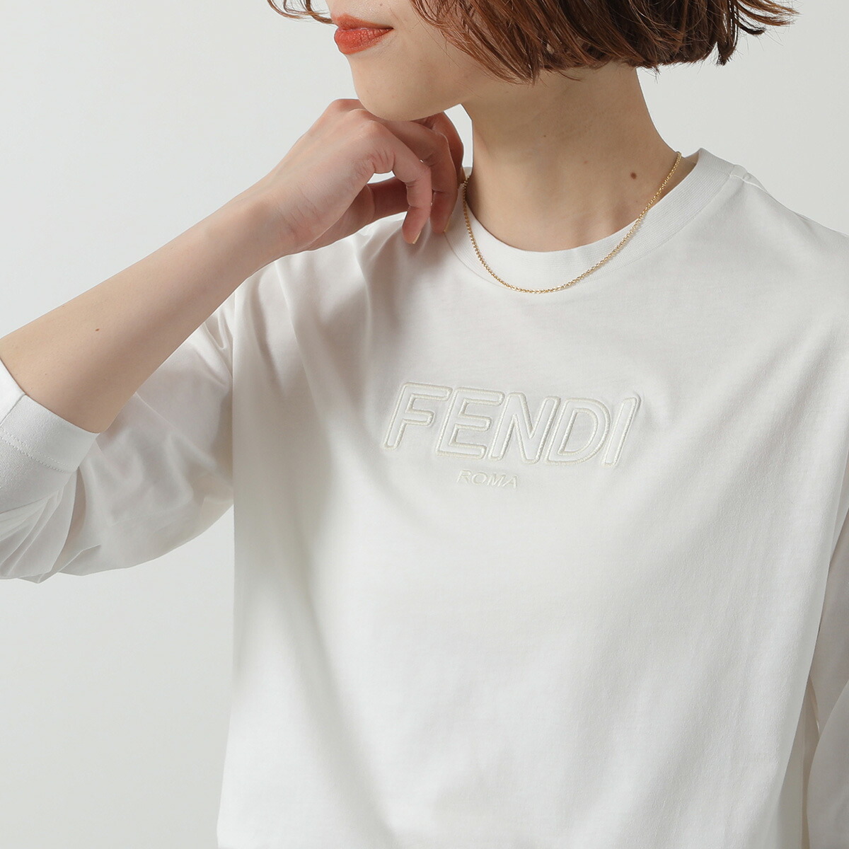 FENDI 半袖Tシャツ FS7254 ALCA ロゴ刺繍 FENDI フェンディ 半袖Tシャツ FS7254 ALCA レディース ロゴ刺繍