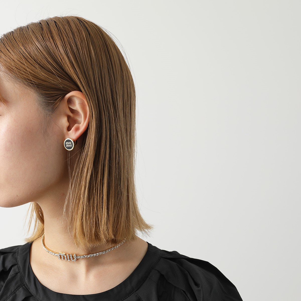 miumiu リボン　ピアス miumiu リボン ピアス - メルカリ