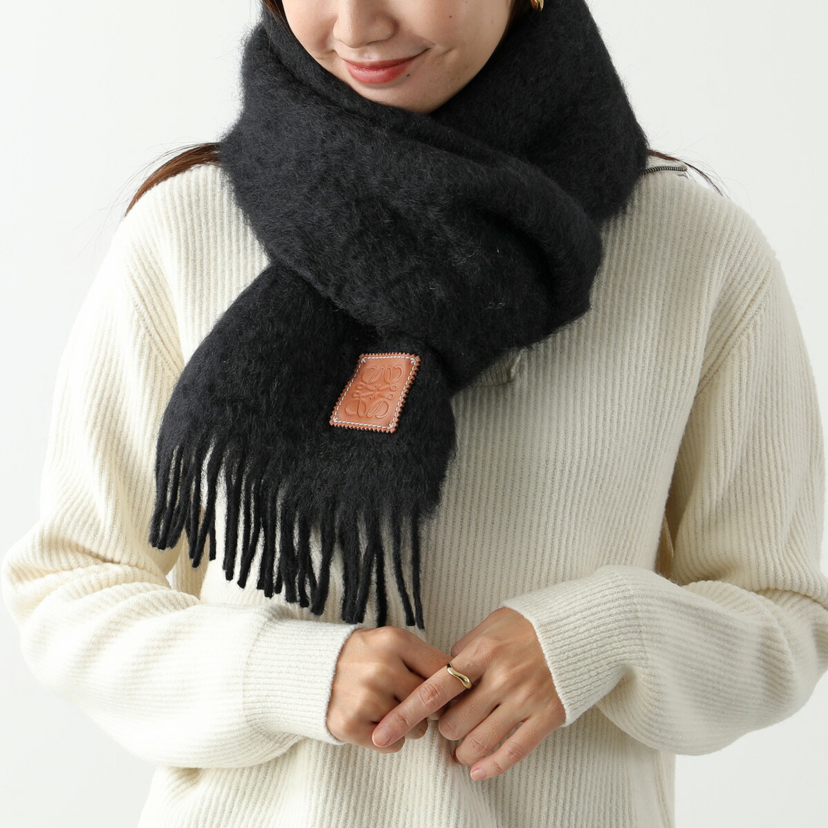 最大2万円OFFクーポン対象・2/20～2/23限定】LOEWE ロエベ マフラー