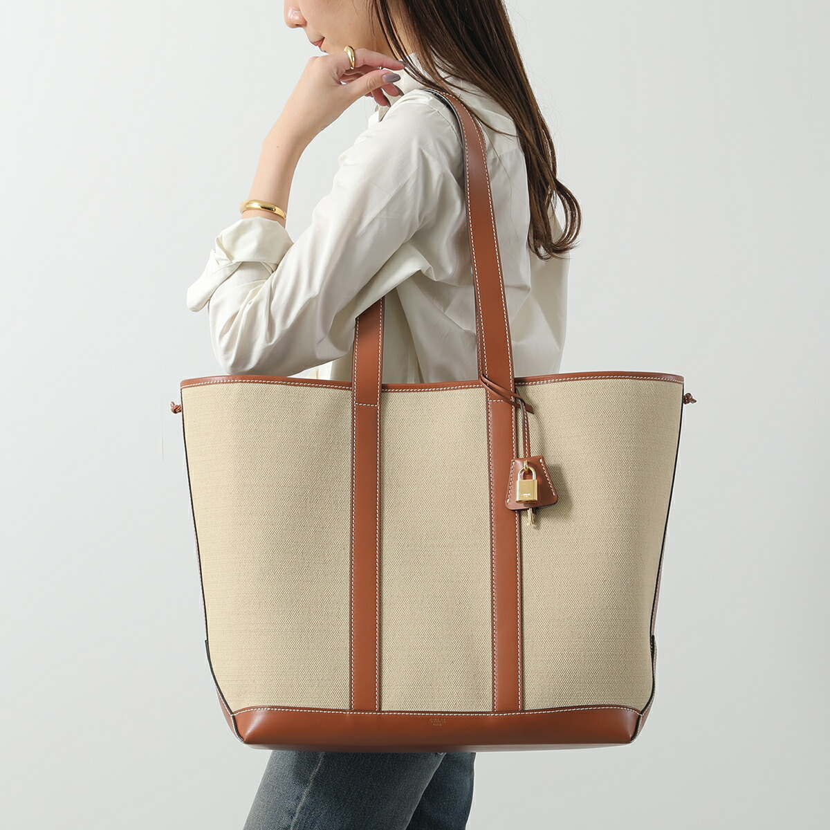 直営店‐CELINE‐ Vertical Cabas ショルダーバッグ ミディアム ミディアム CELINE Vertical Cabas(セリーヌ バーティカルカバ