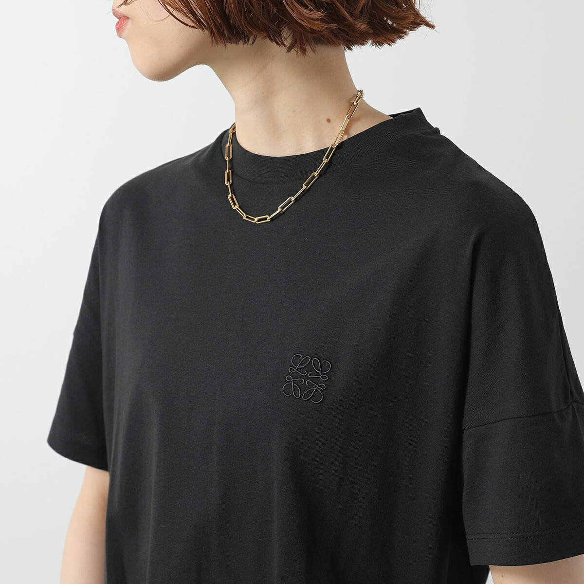 胸元にワンポイント◇LOEWE ロエベ スモールフィット Tシャツ◇ LOEWE [最終価格] ロエベ Tシャツ レディース スリムフィット
