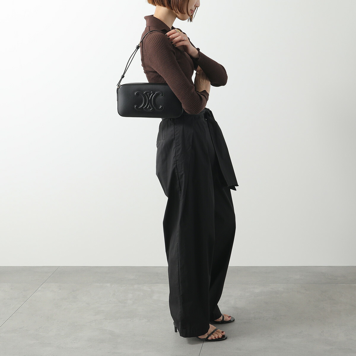 10/18～10/20限定・最大2万円OFFクーポン配布中】CELINE