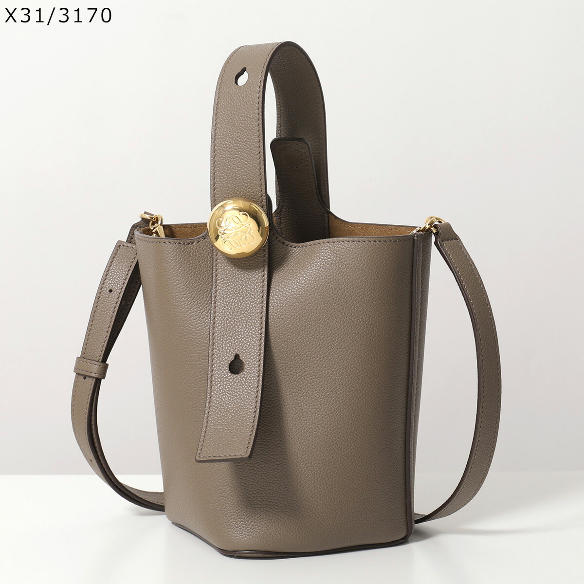 LOEWE - 【年末最終セール❗️】ロエベ  2way スマホ ホルダー 7/25～27限定・最大2万円OFFクーポン配布中】LOEWE ロエベ