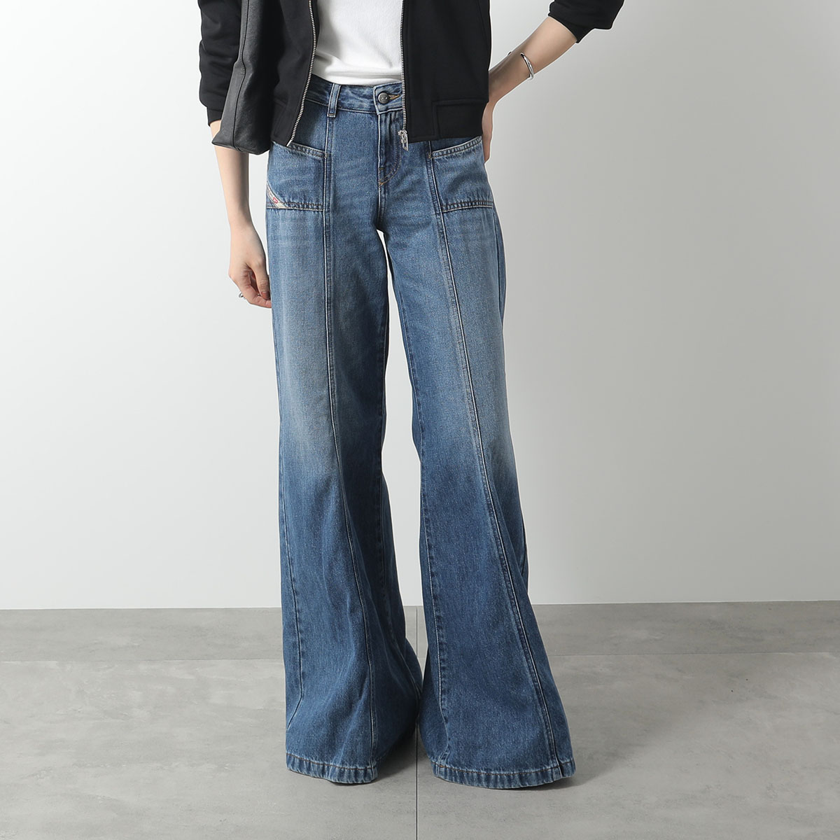 ディーゼル　１９９６　D-SIRE　０９J96　ストレートデニムパンツ　２５ Relaxed Jeans - 1996 D-Sire | ブラック/ ダークグレー