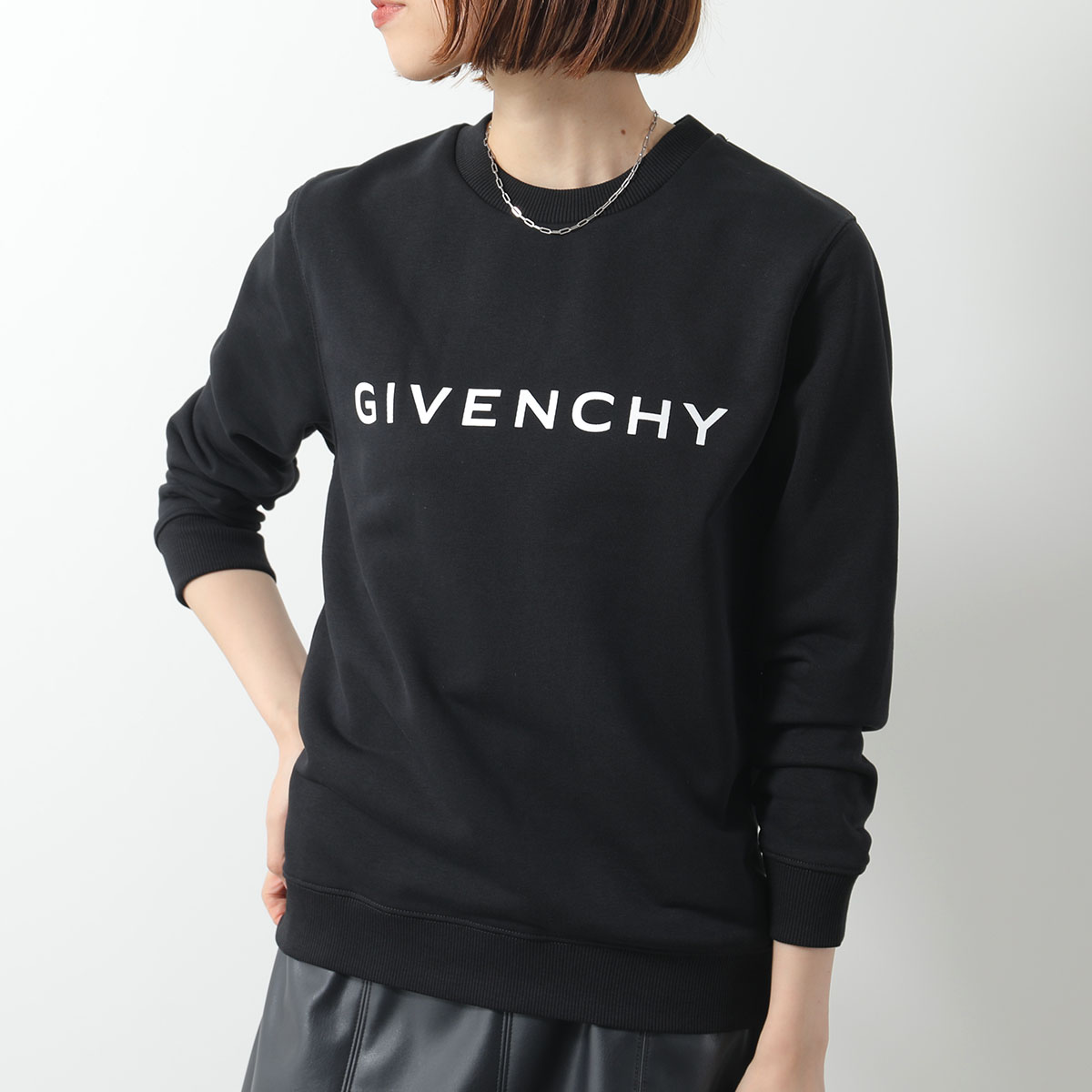 GIVENCHY ジバンシー 黒 トレーナー キッズ 182909208_o1.jpg?