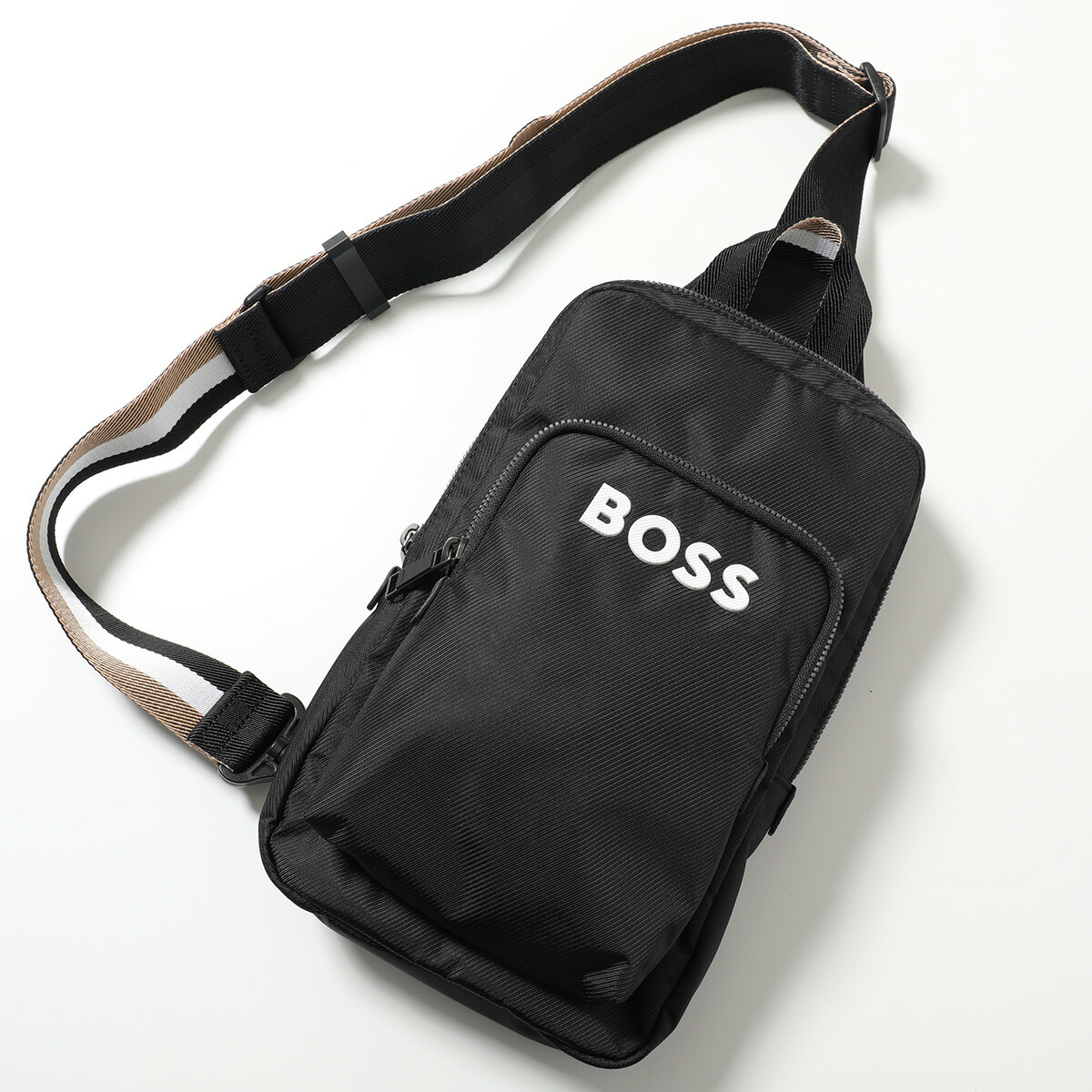【新品未使用】HUGO BOSS ボディバッグ ニュー クロスタウン 黒 レザー 新品未使用】HUGO BOSS ボディバッグ ニュー クロスタウン 黒