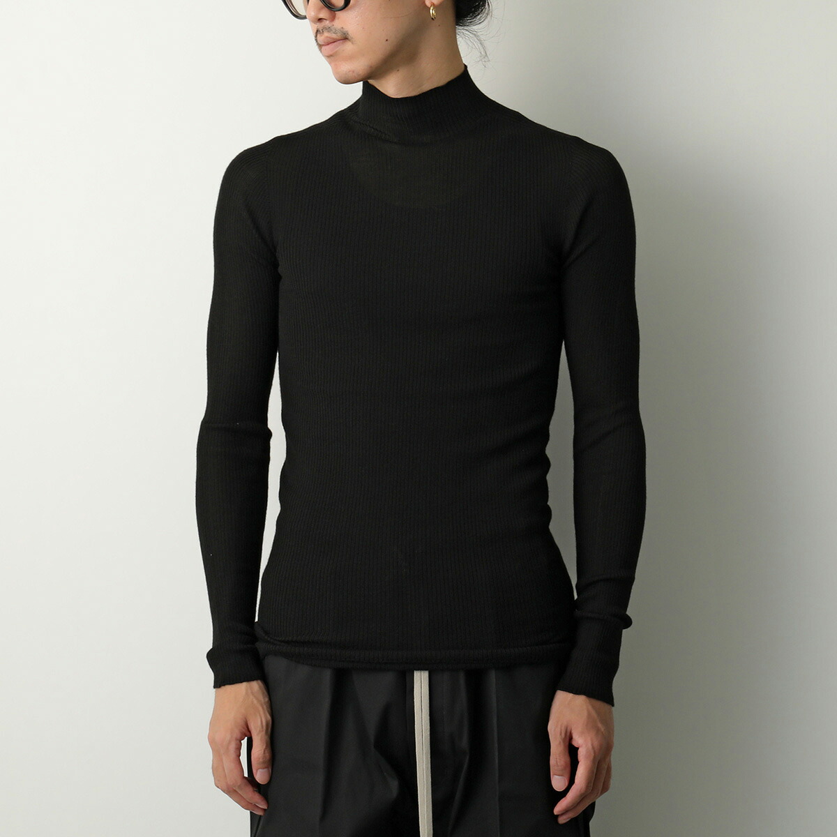 【未使用級】19FW Rick Owens モックネックニット　ブラック 楽天市場】Rick Owens リックオウエンス ニット RU02D6624 M