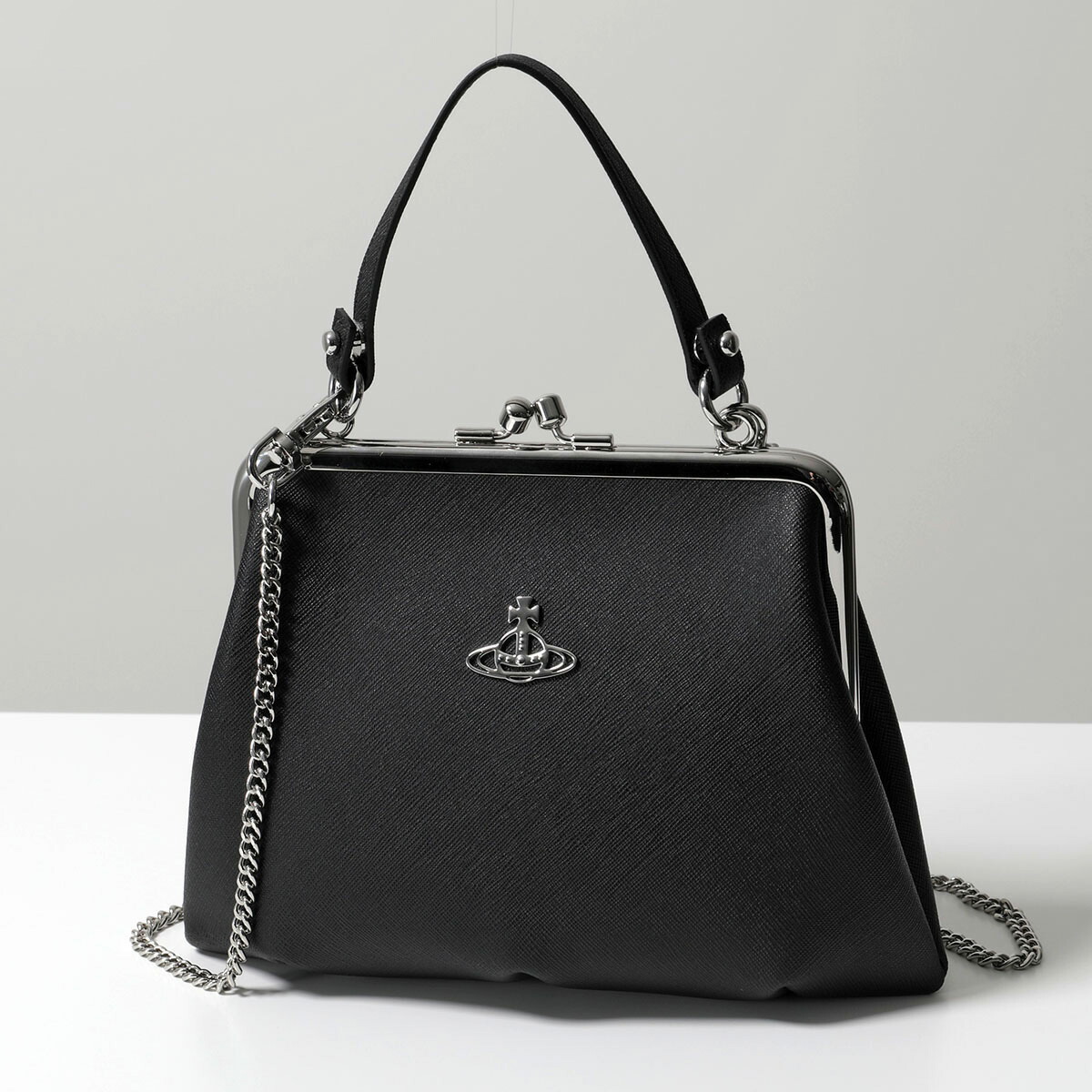 Vivienne Westwood ショルダーバッグ パックバッグ Vivienne Westwood Linda ショルダーバッグ | ブラック