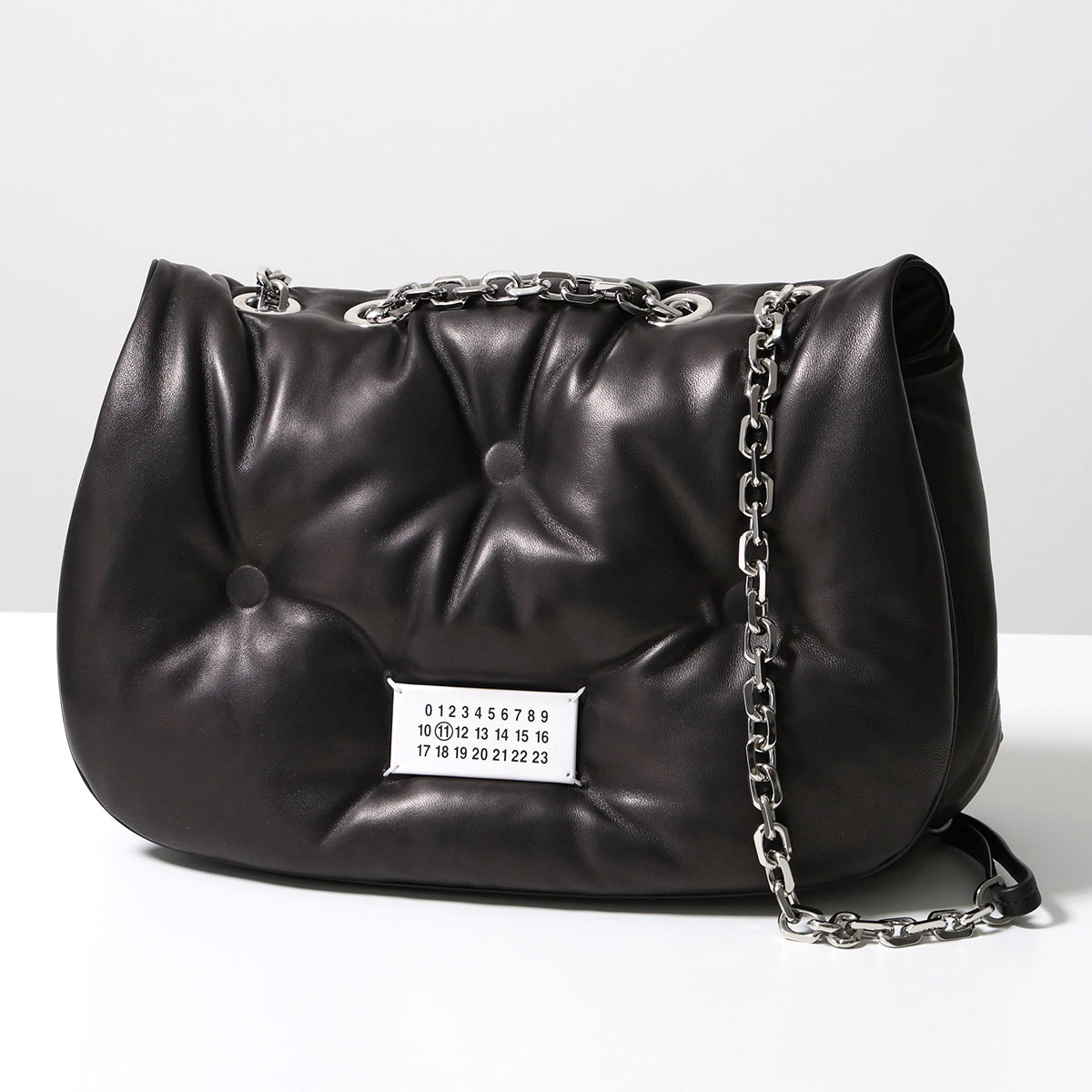 Maison Margiela 極美品 黒 チェーン ショルダーバッグ タビ 極美品】メゾンマルジェラ タビバケット チェーンショルダー