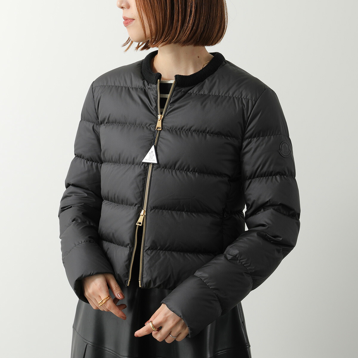 【極美品】モンクレール パーカ ブルゾン CECILE ロゴパッチ ブラック 2 MONCLER (モンクレール) ロゴパッチ付きポケット フルジップ ウエスト