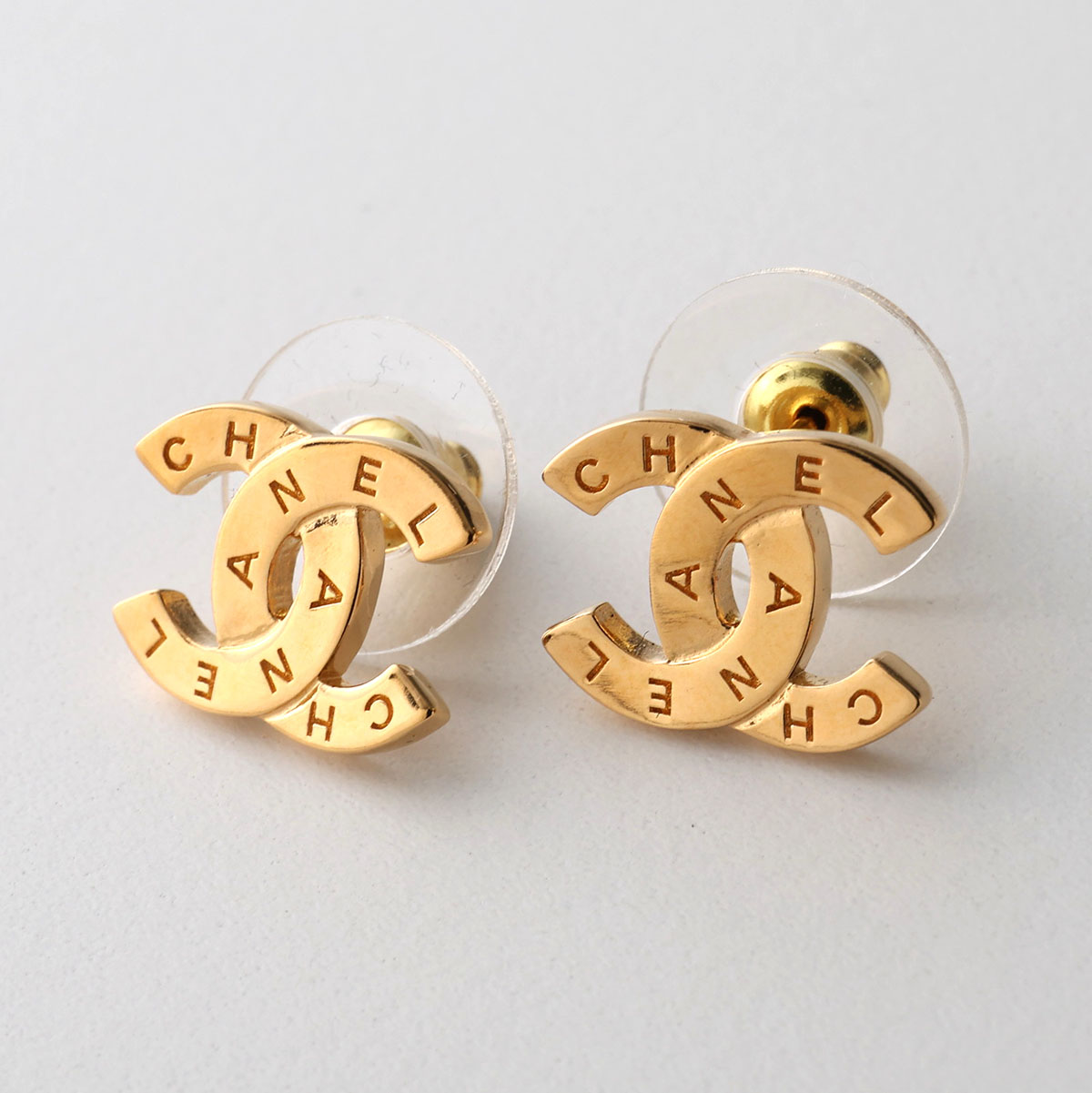 CHANEL シャネル ピアス 2点セット 小さめで上品♡CHANEL シャネル ピアス 人気 (CHANEL/ピアス