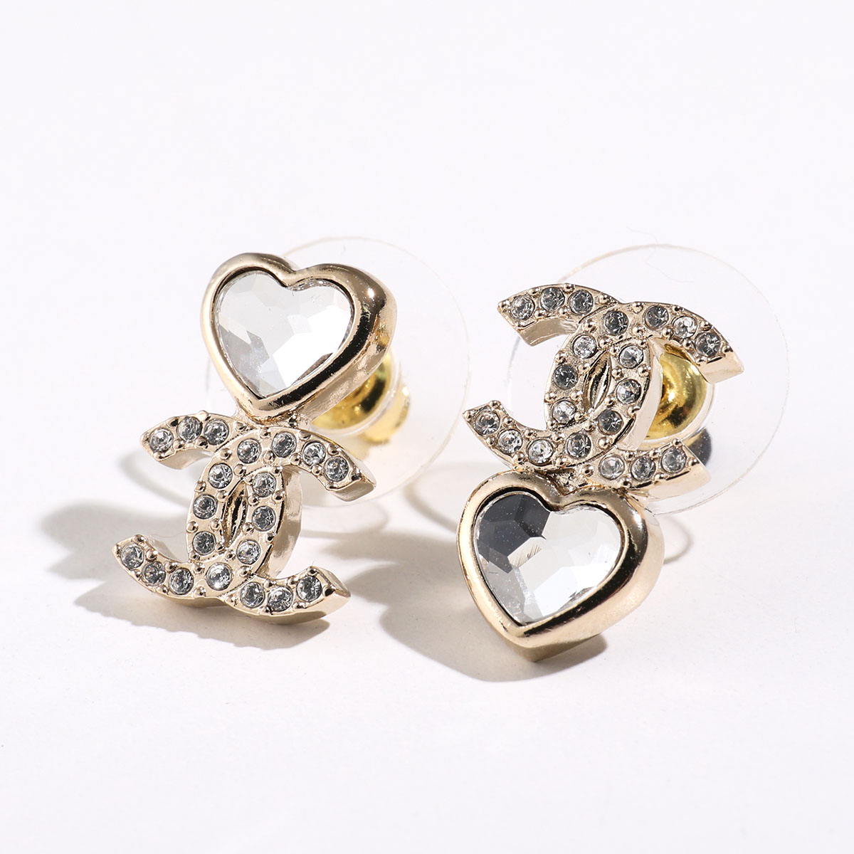 CHANEL パール クリスタル スタッドピアス パール クリスタル CHANEL(シャネル) ピアス(レディース) - 海外