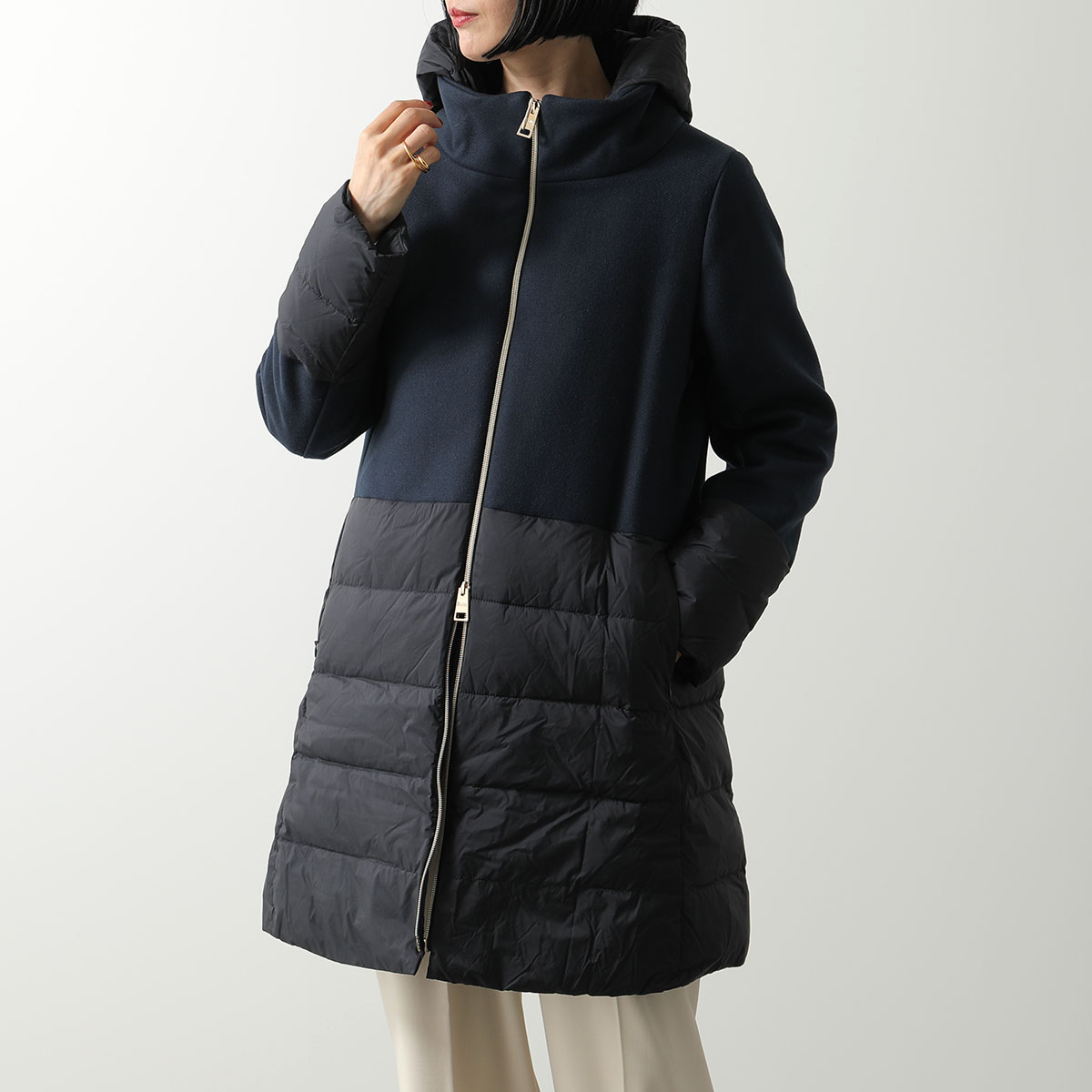 【最大2万円OFFクーポン対象・9/30～10/1限定】HERNO ヘルノ ダウンコート PI002118D 33344 レディース ウール切替 セミロング フード付 カラー3色