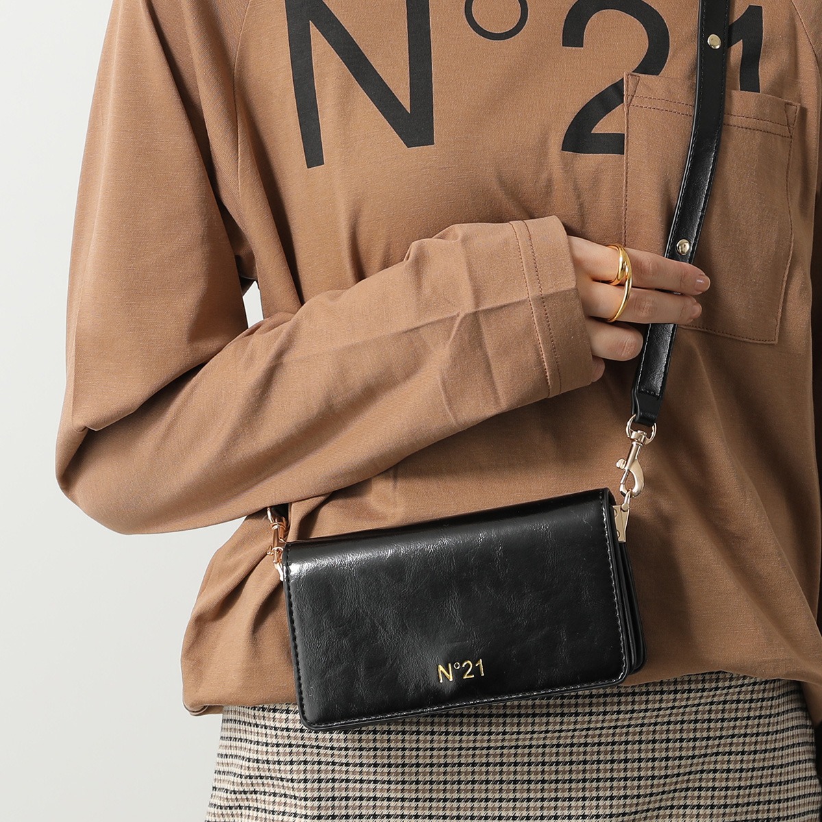 楽天市場】N°21 KIDS ヌメロヴェントゥーノ キッズ ハンドバッグ