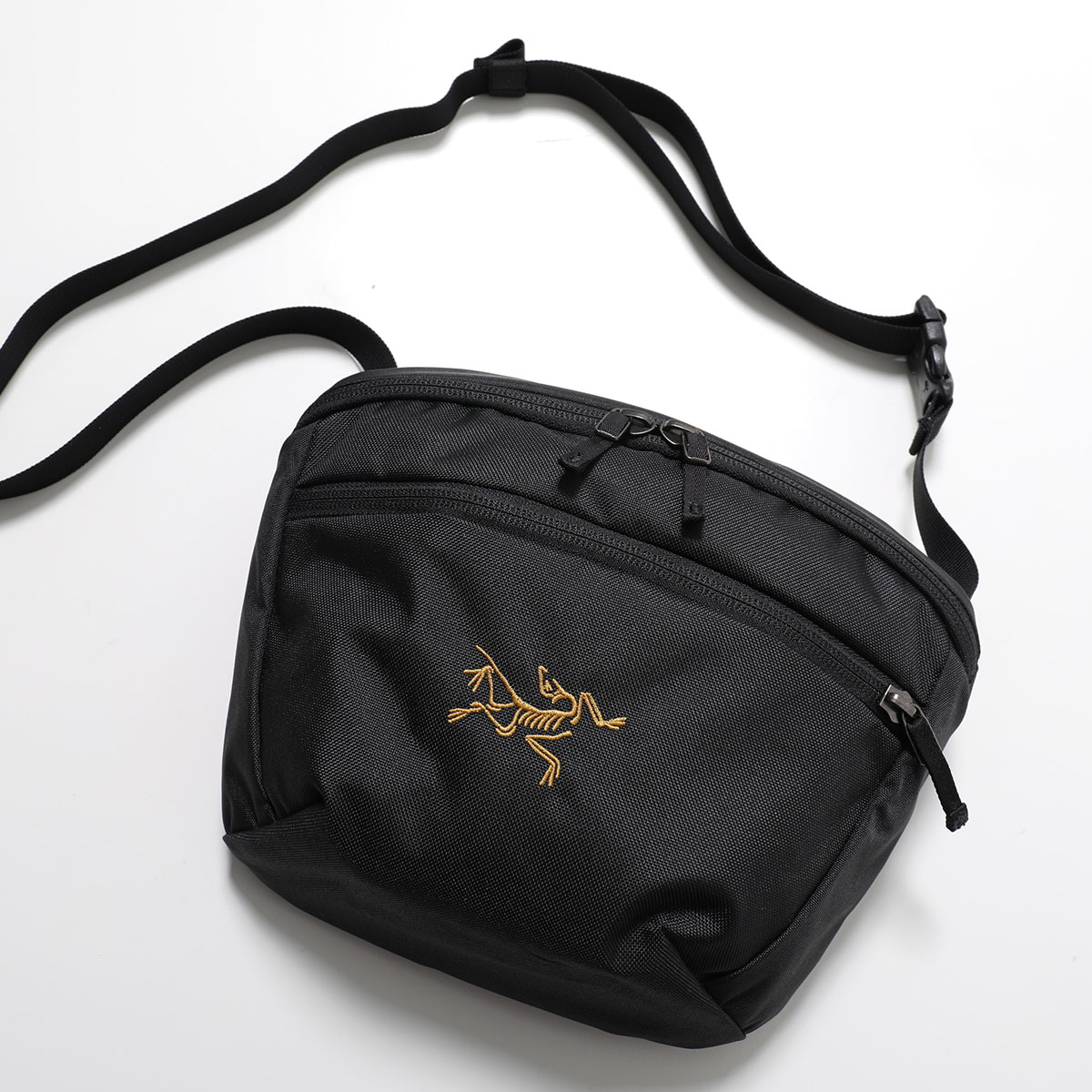 ARC'TERYX アークテリクス Fyx 9 メッセンジャーバッグ 楽天市場】ARC'TERYX アークテリクス FYX 9 BAG フィクス 9