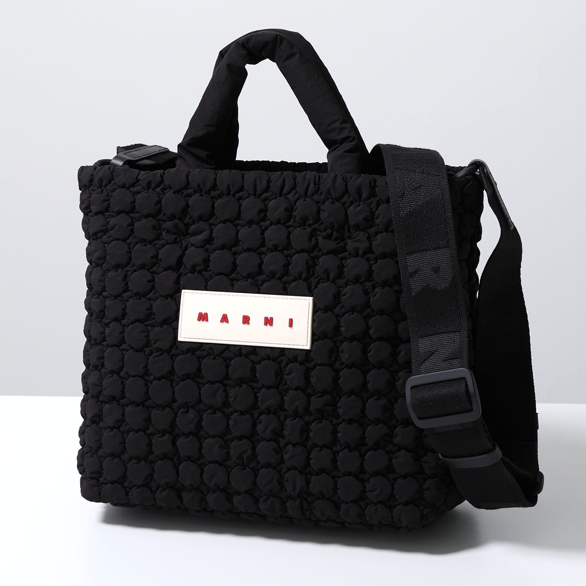 楽天市場】MARNI マルニ トートバッグ SHMP0083Q0 P5799 レディース
