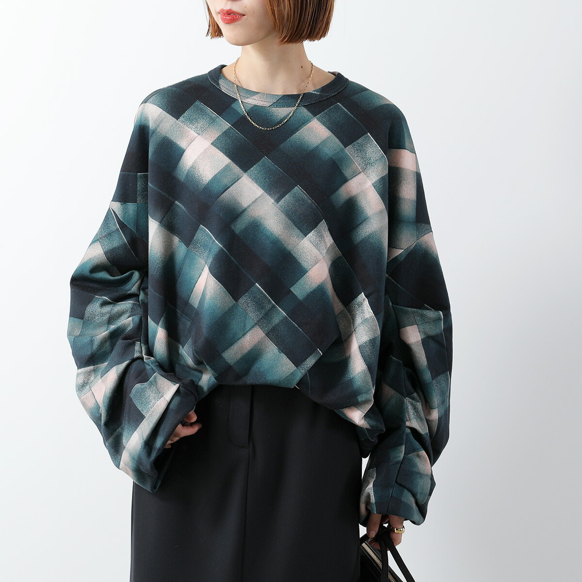 楽天市場】【最大2万円OFFクーポン対象・11/29～12/1限定】DRIES VAN