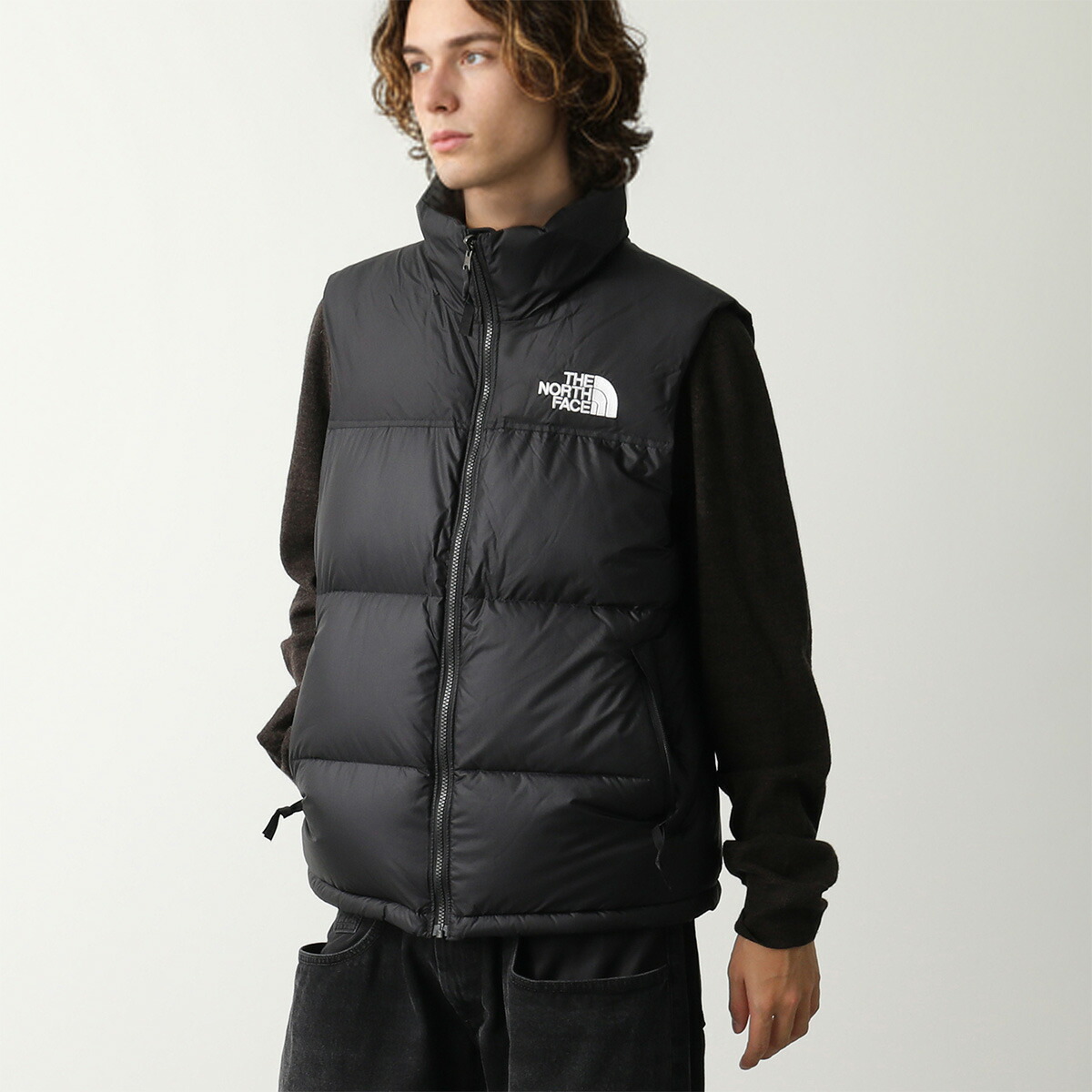 THE NORTH FACE ザノースフェイス ダウンベスト 1996 RETRO NUPTSE VEST レトロ ヌプシ ベスト NF0A3JQQ メンズ ナイロン 撥水 ロゴ フード付き パッカブル仕様 LE4/R-TNF-BLACK|インポートセレクトmusee